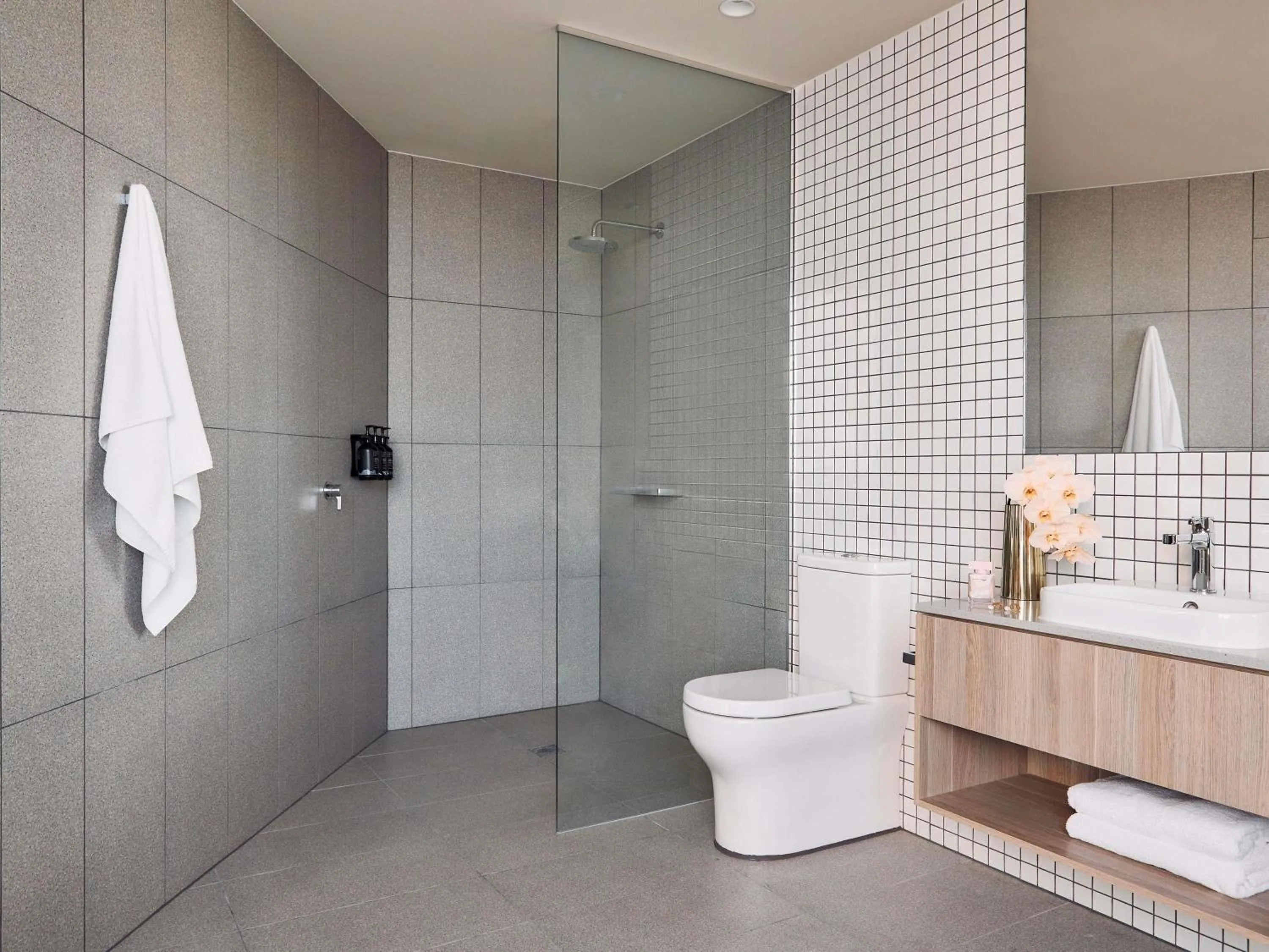 Bedroom in Mantra Melbourne Epping