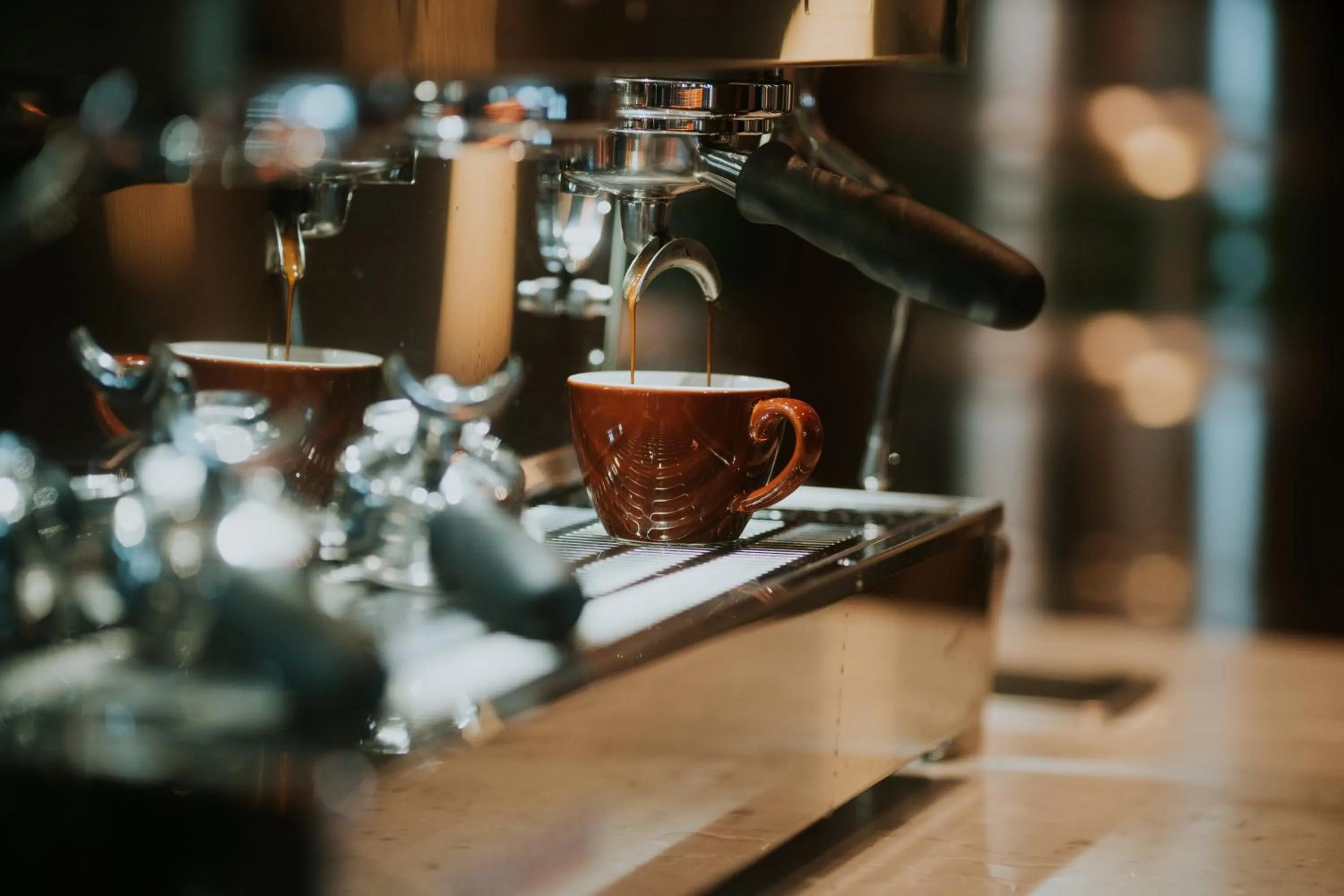 Restaurant/places to eat in Mantra Melbourne Epping