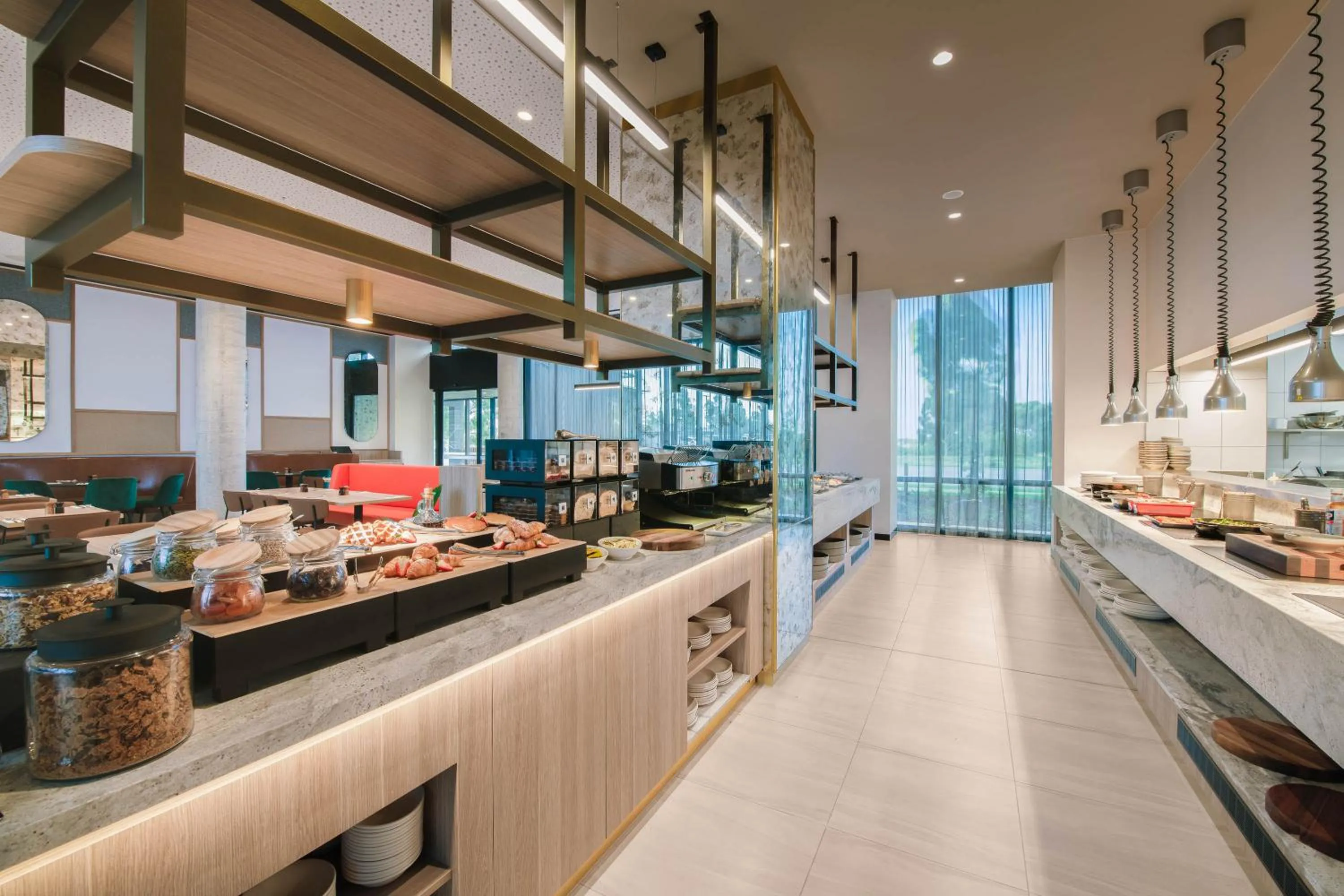 Restaurant/places to eat in Mantra Melbourne Epping