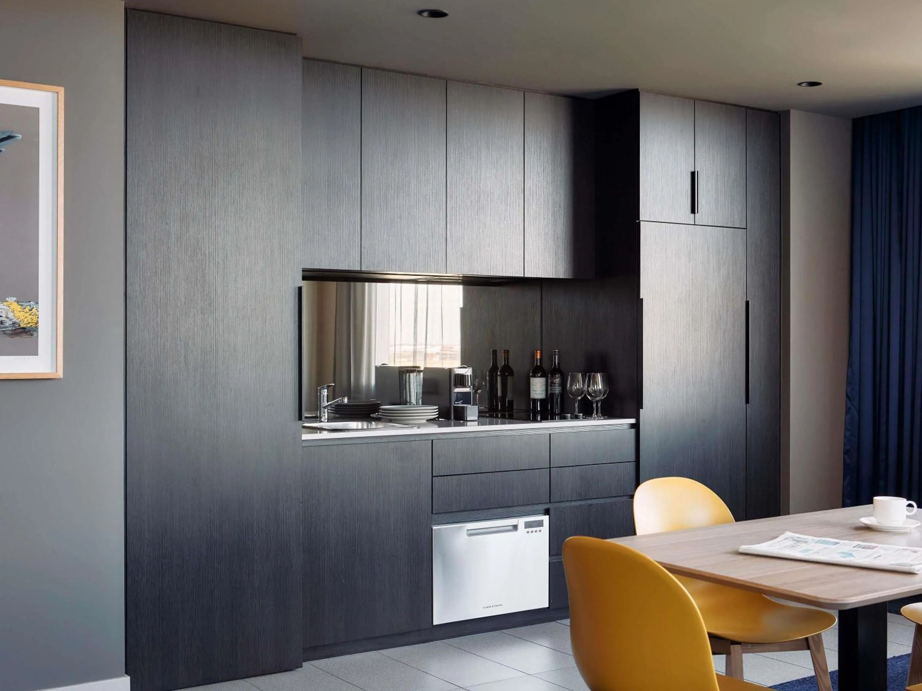 Bedroom in Mantra Melbourne Epping