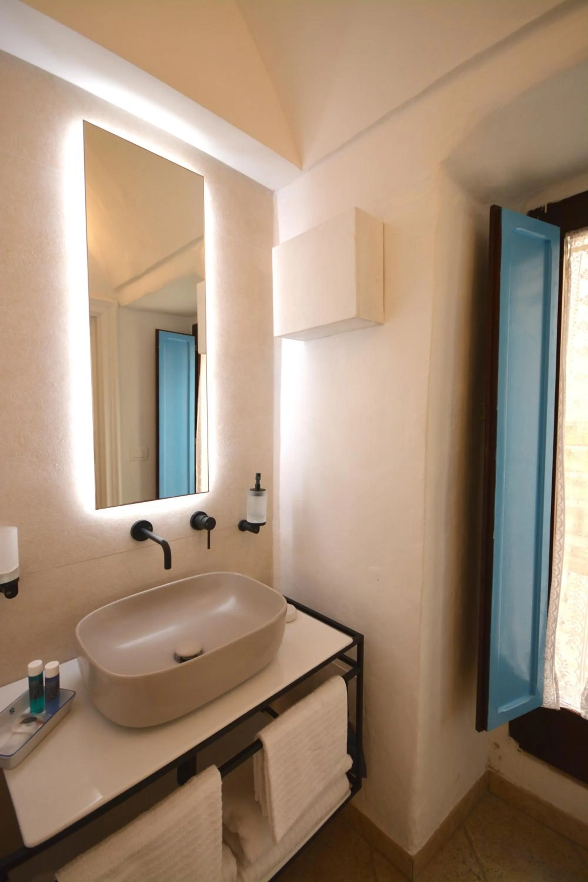 Bathroom in B&B Palazzo del Capitolo - By I Bastioni San Domenico