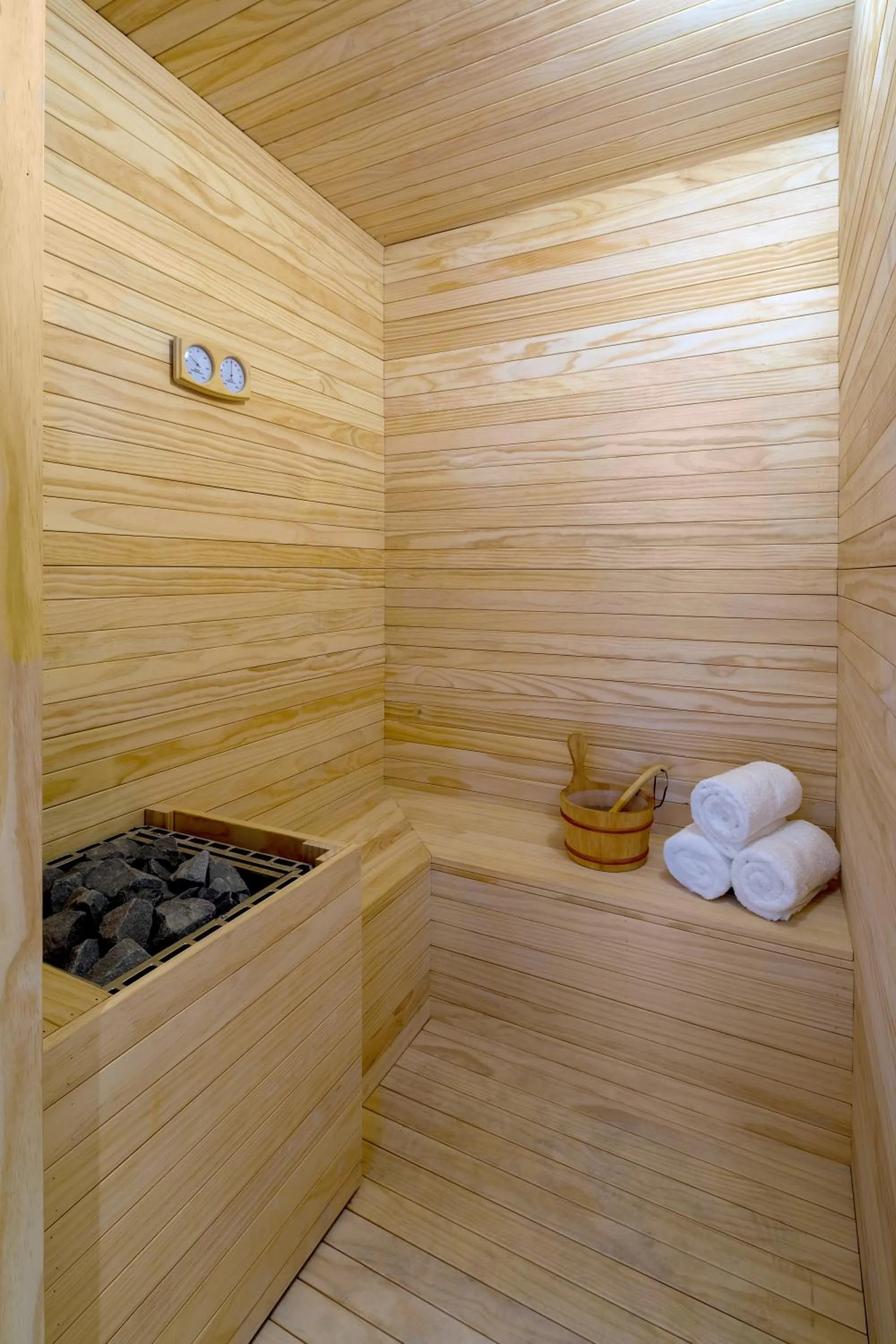 Sauna in Fraser Residence Orchard Singapore