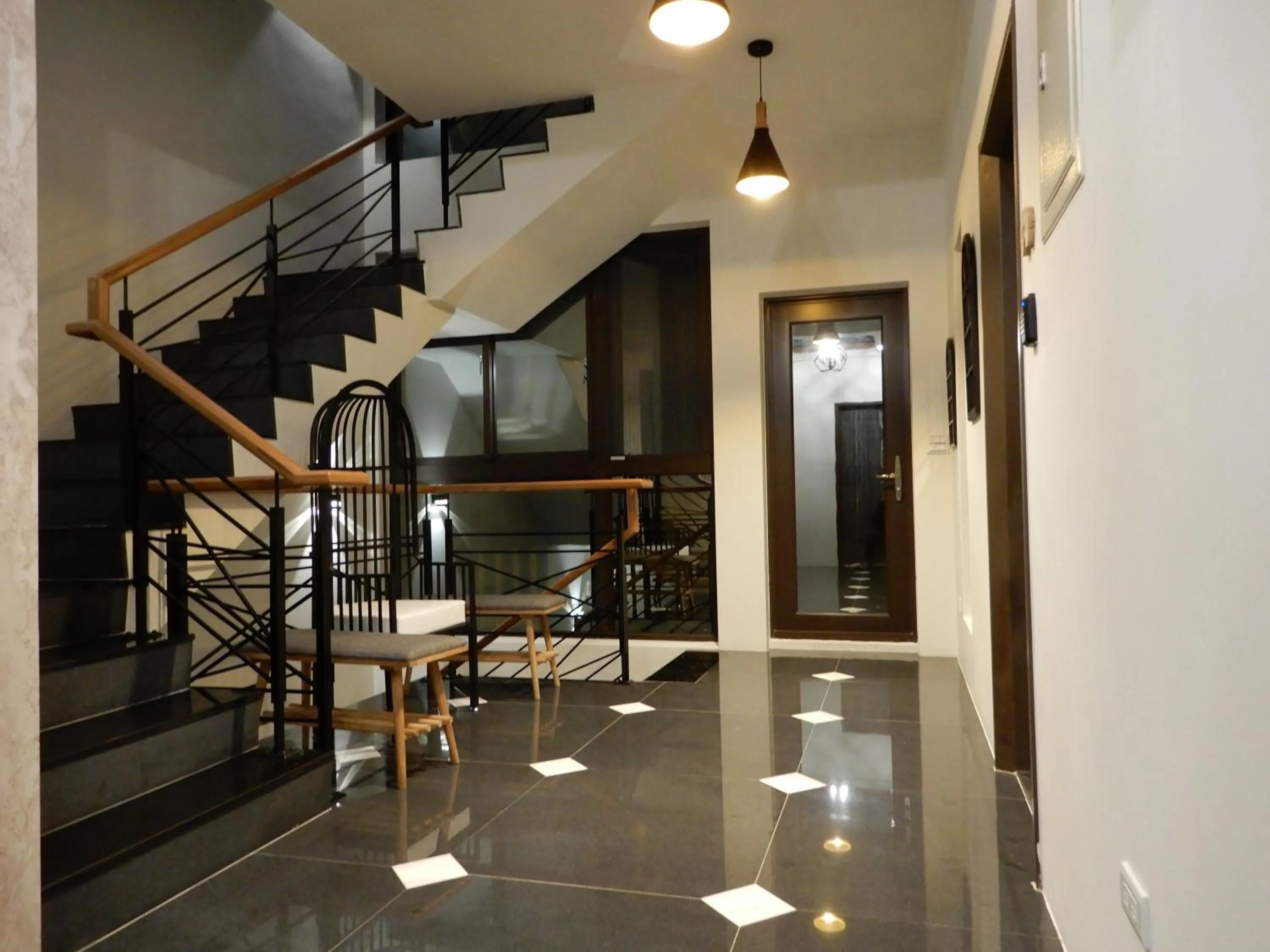 Seating area in Happy Wing Guesthouse