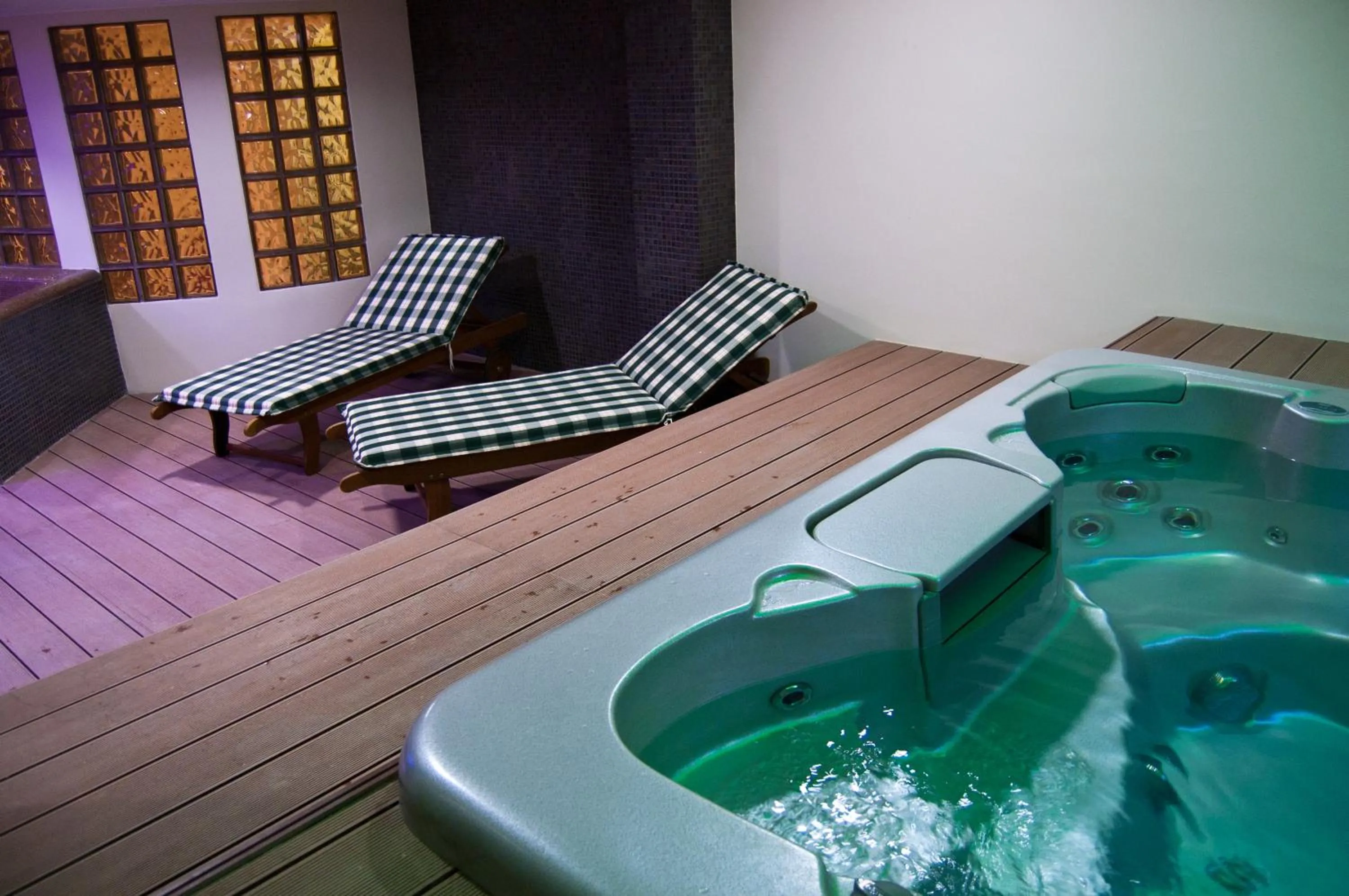 Hot Spring Bath in Hill Hotel Wellness & Spa