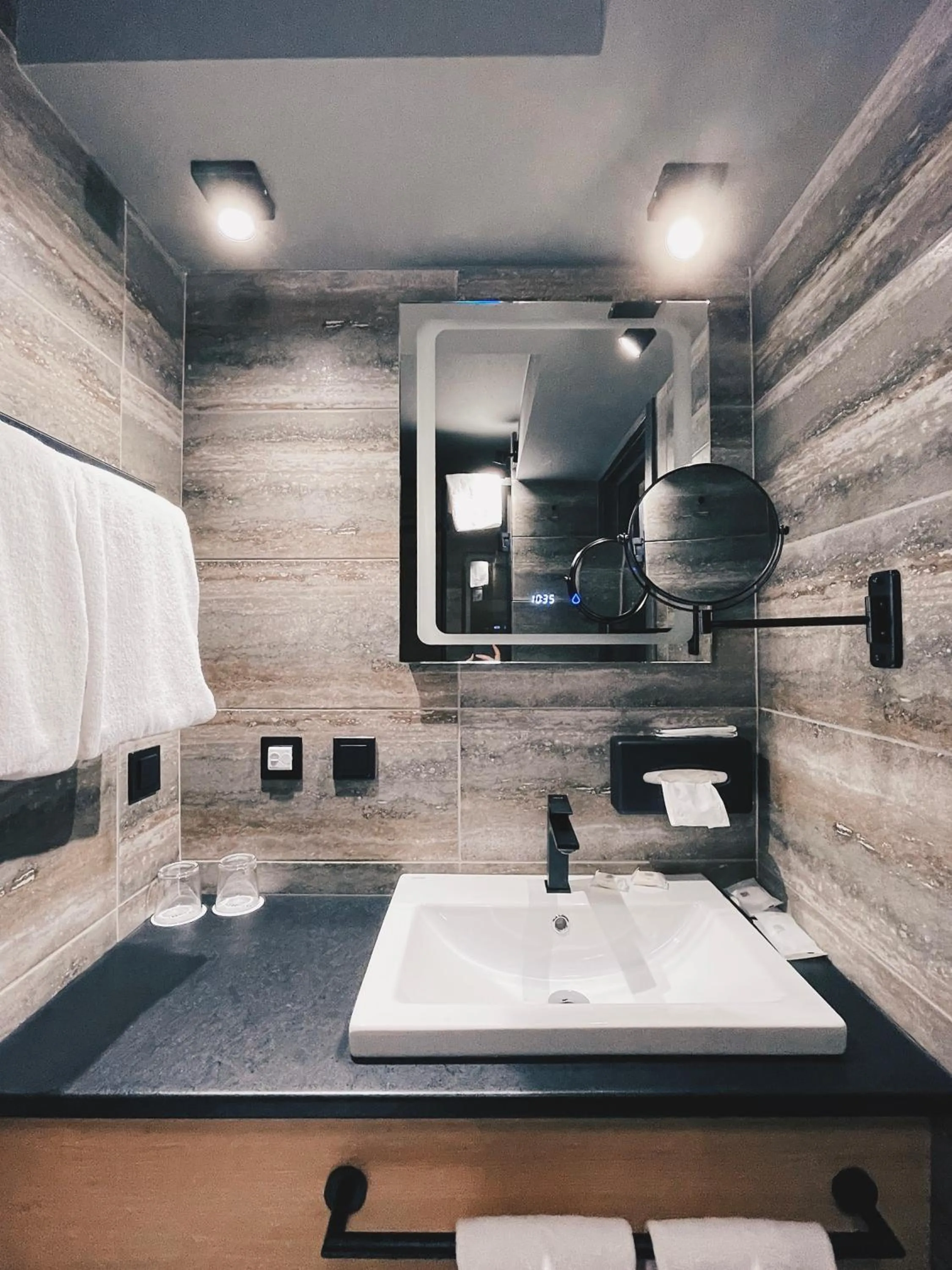 Bathroom in IQ Hotel