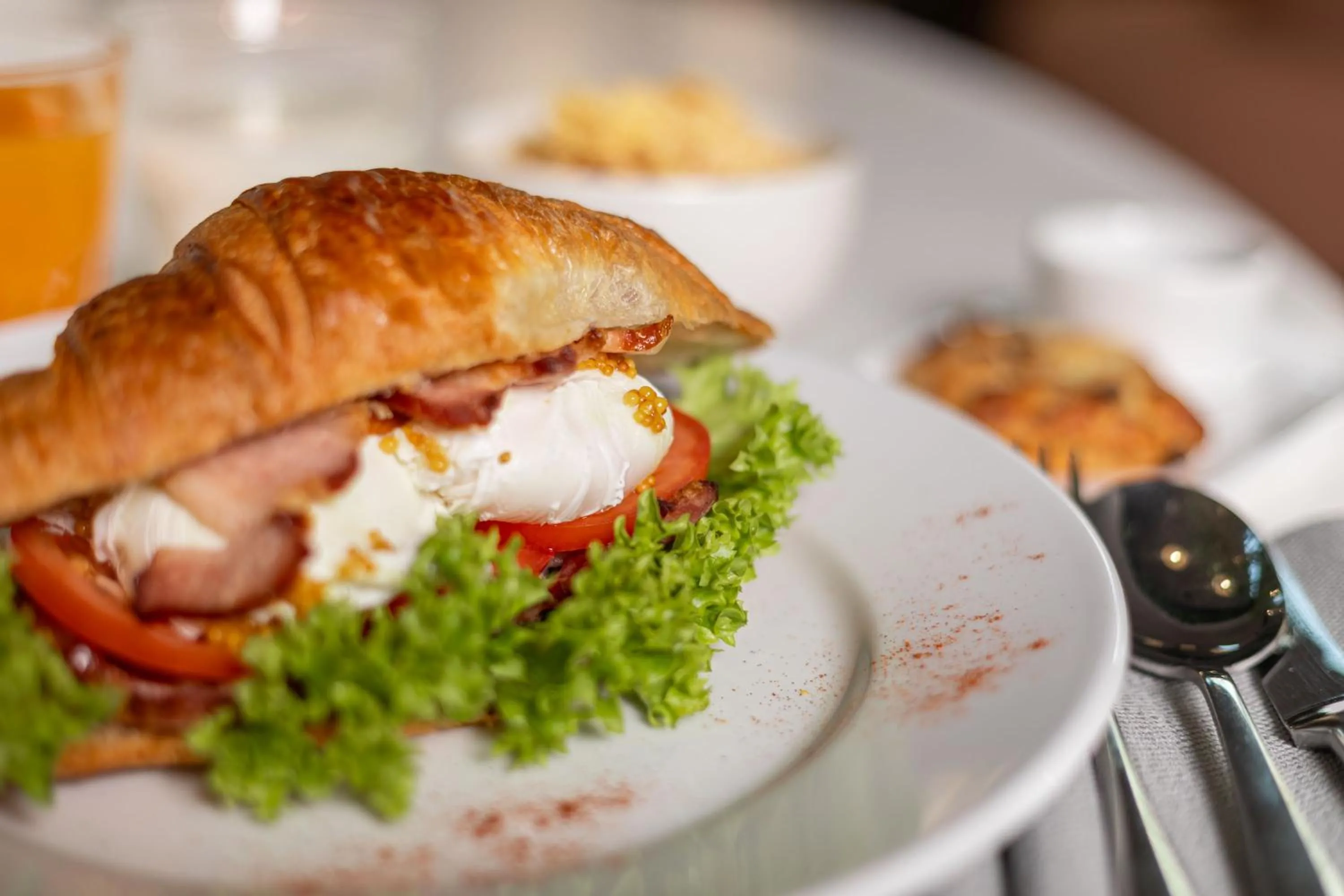 Breakfast in IQ Hotel