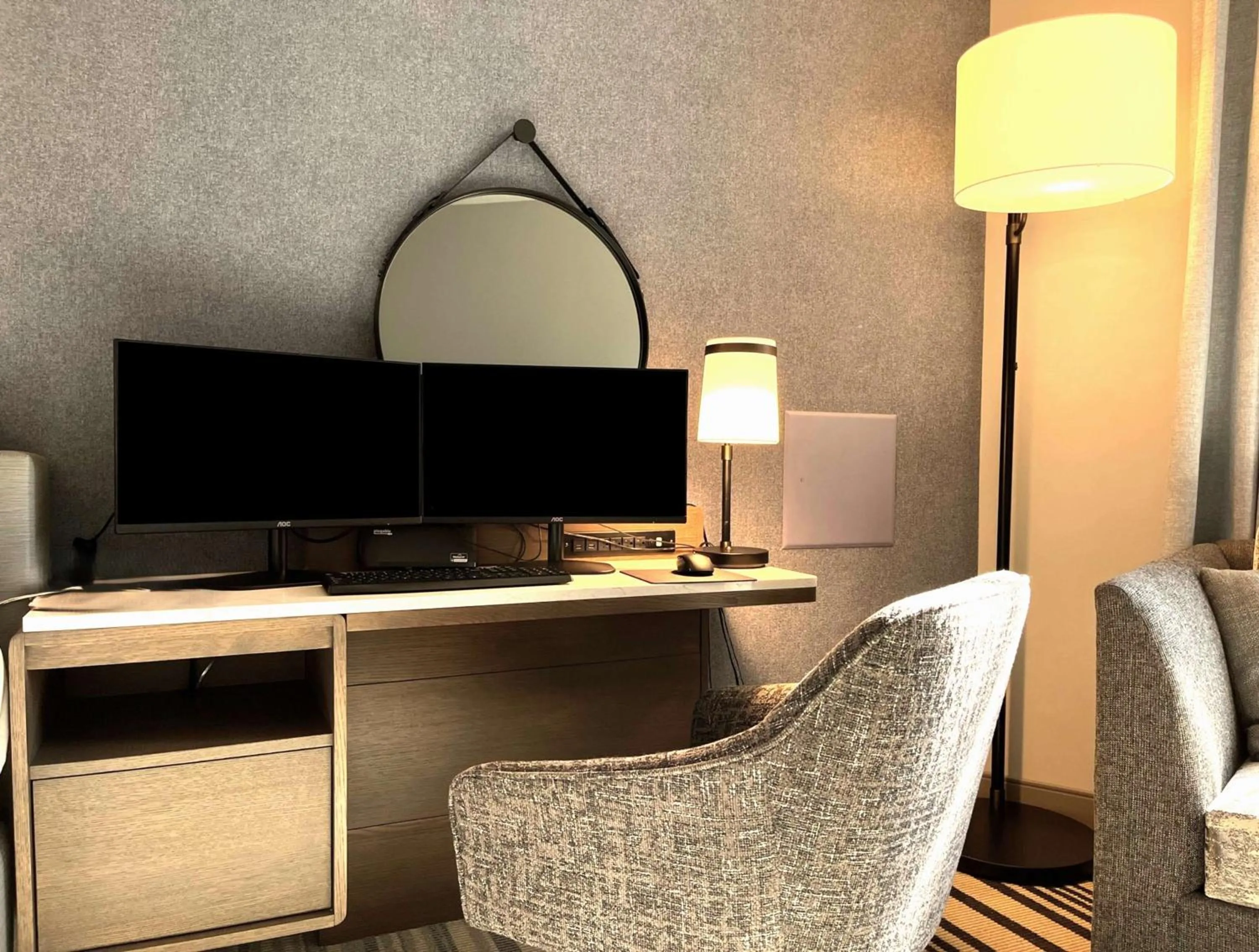 Photo of the whole room in Hilton Dallas Lincoln Centre by the Galleria