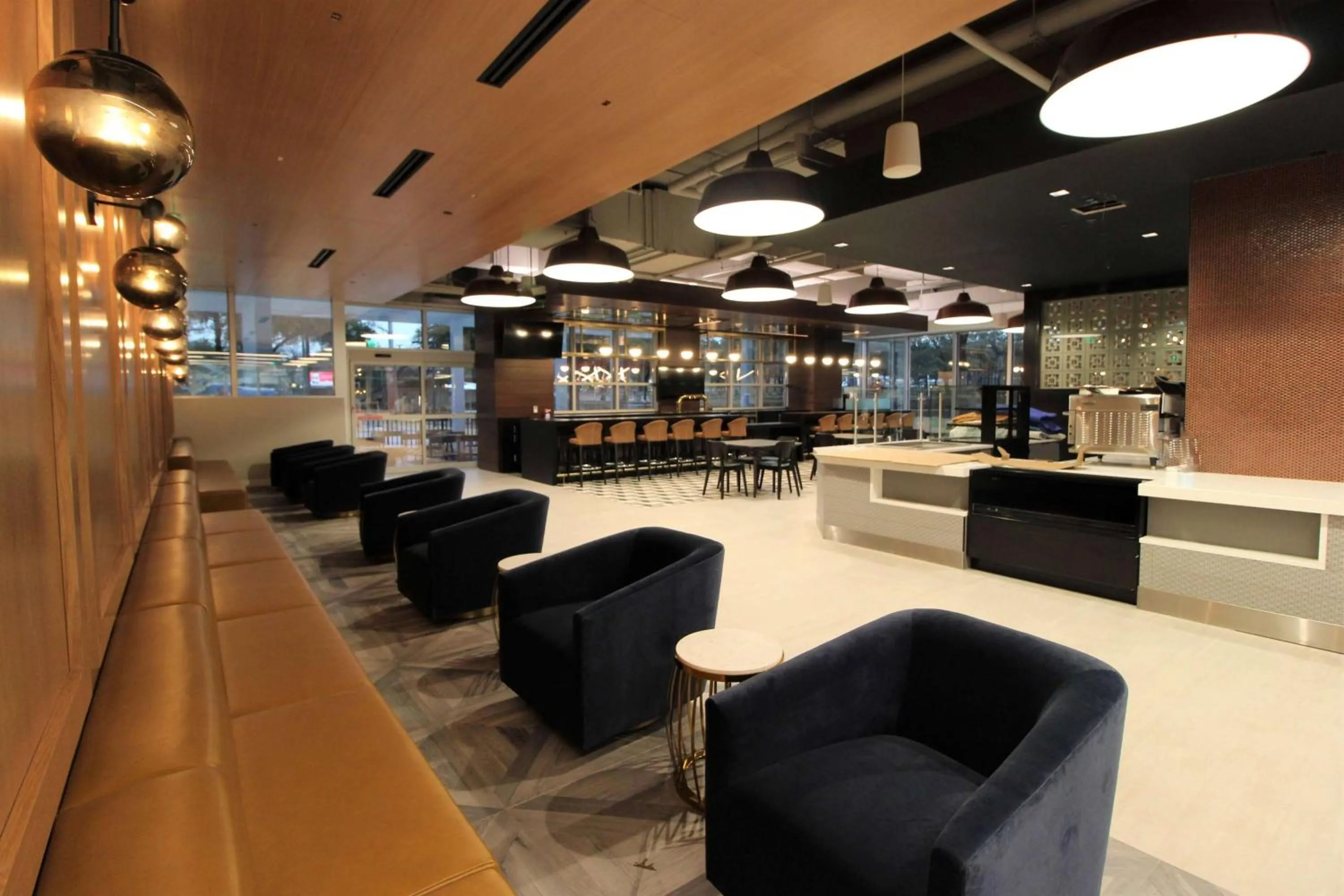 Restaurant/places to eat in Hilton Dallas Lincoln Centre by the Galleria