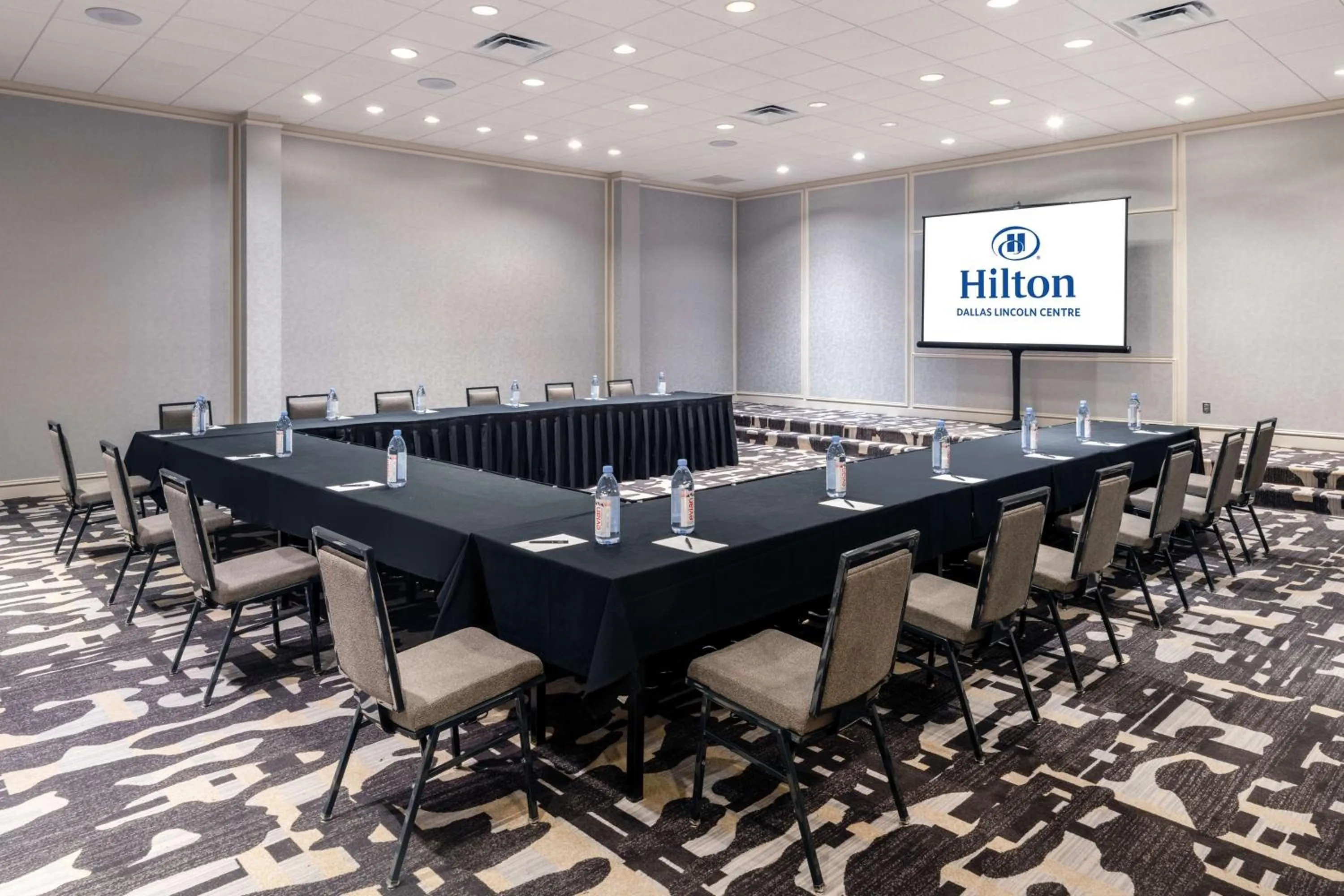 Meeting/conference room in Hilton Dallas Lincoln Centre by the Galleria