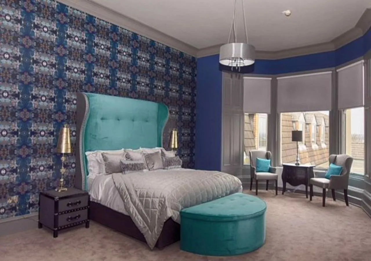 Bedroom, Bed in Richmond Park Hotel