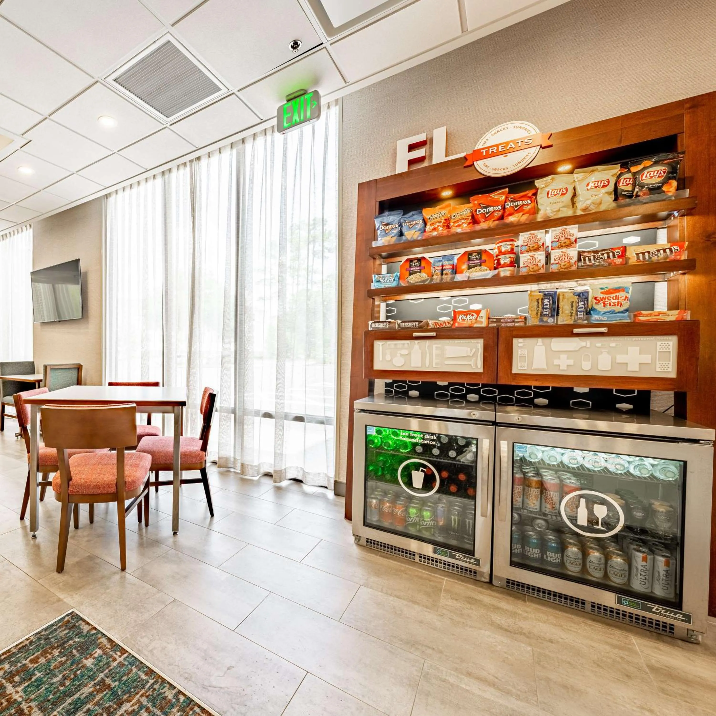 Restaurant/places to eat in Hampton Inn Gainesville