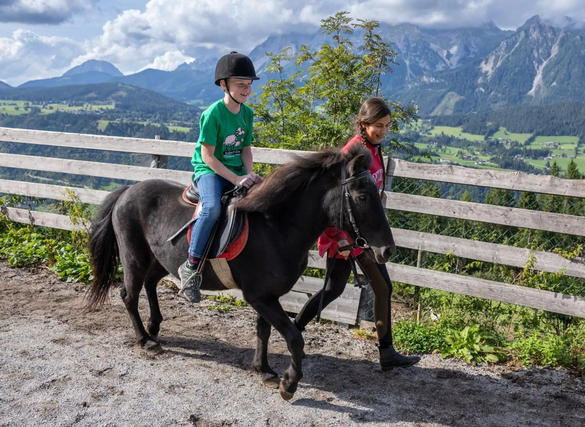 children in Hotel Schröckerhof