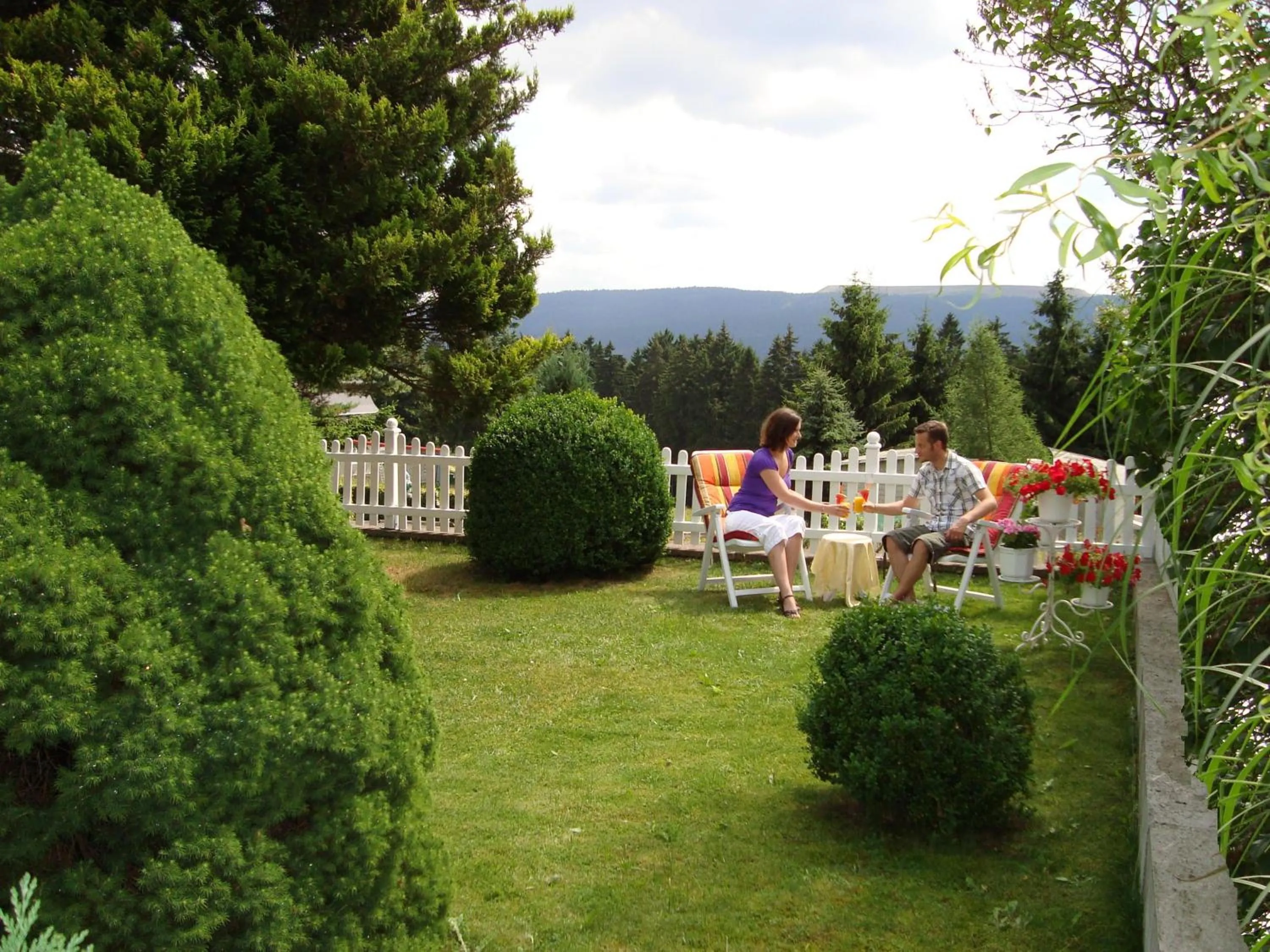 Garden in Panoramaferienwohnung Bergwiese