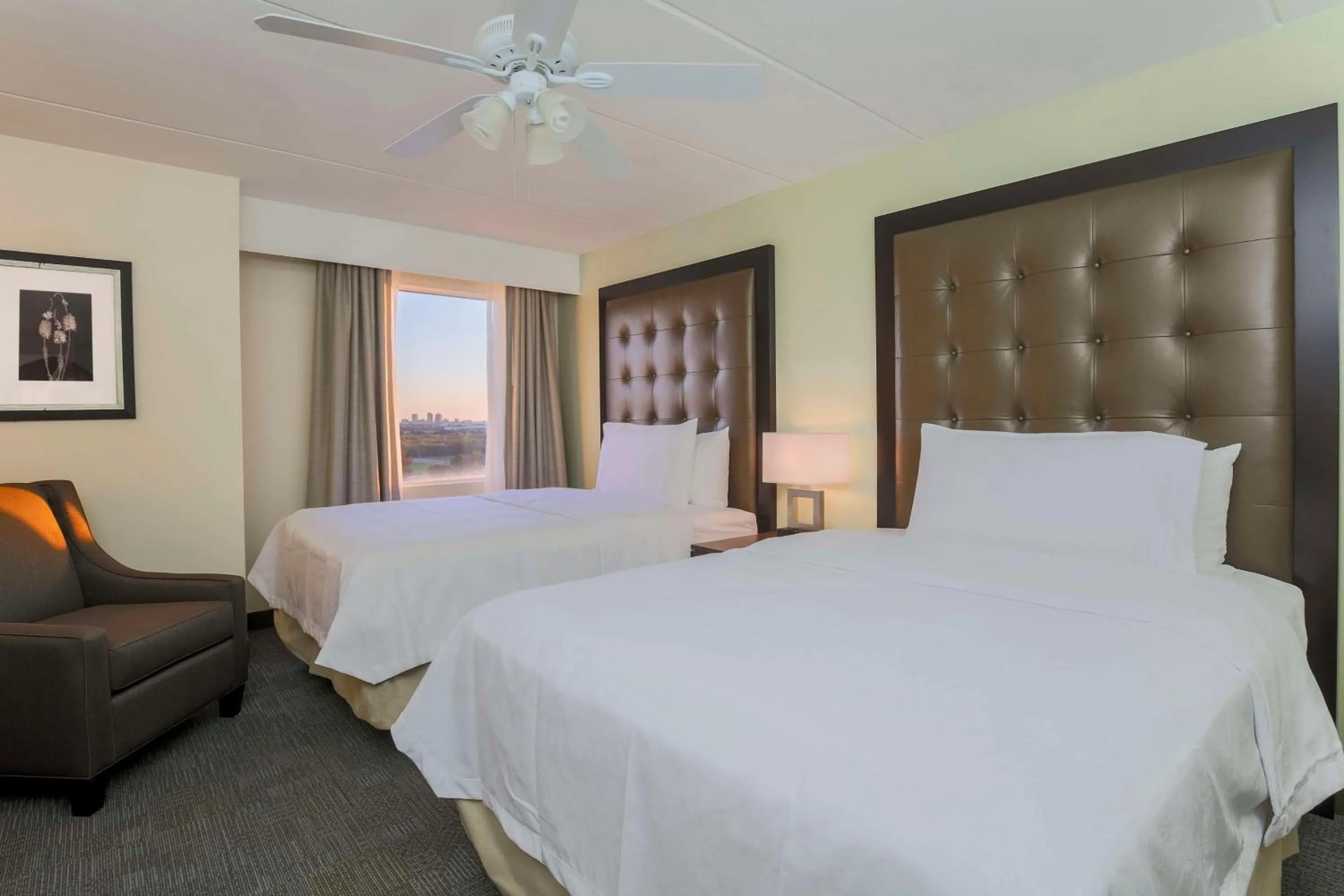 Bed in Homewood Suites by Hilton Ft. Worth-North at Fossil Creek