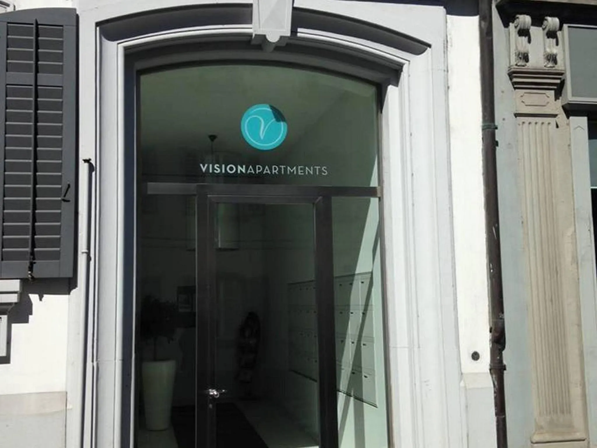 Facade/entrance in VISIONAPARTMENTS Gerechtigkeitsgasse - contactless check-in