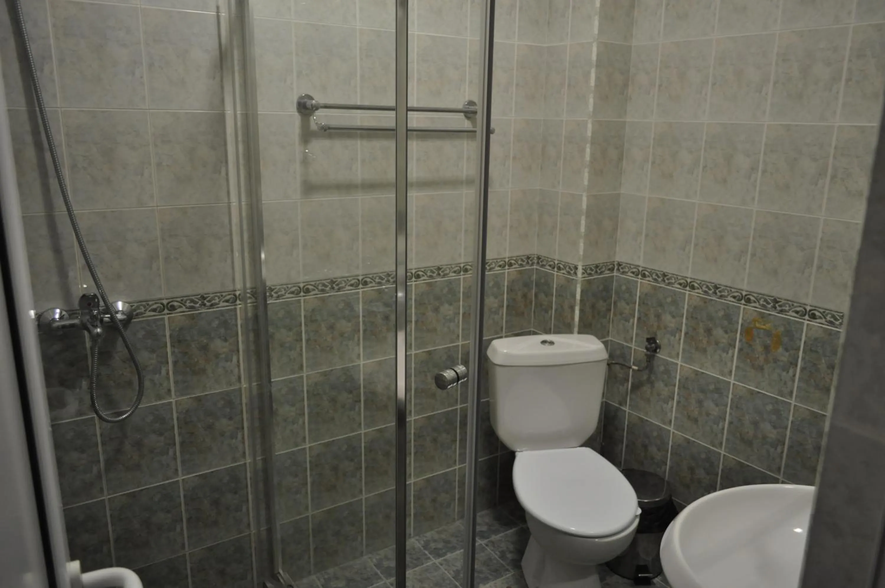 Bathroom in Family Hotel Biju