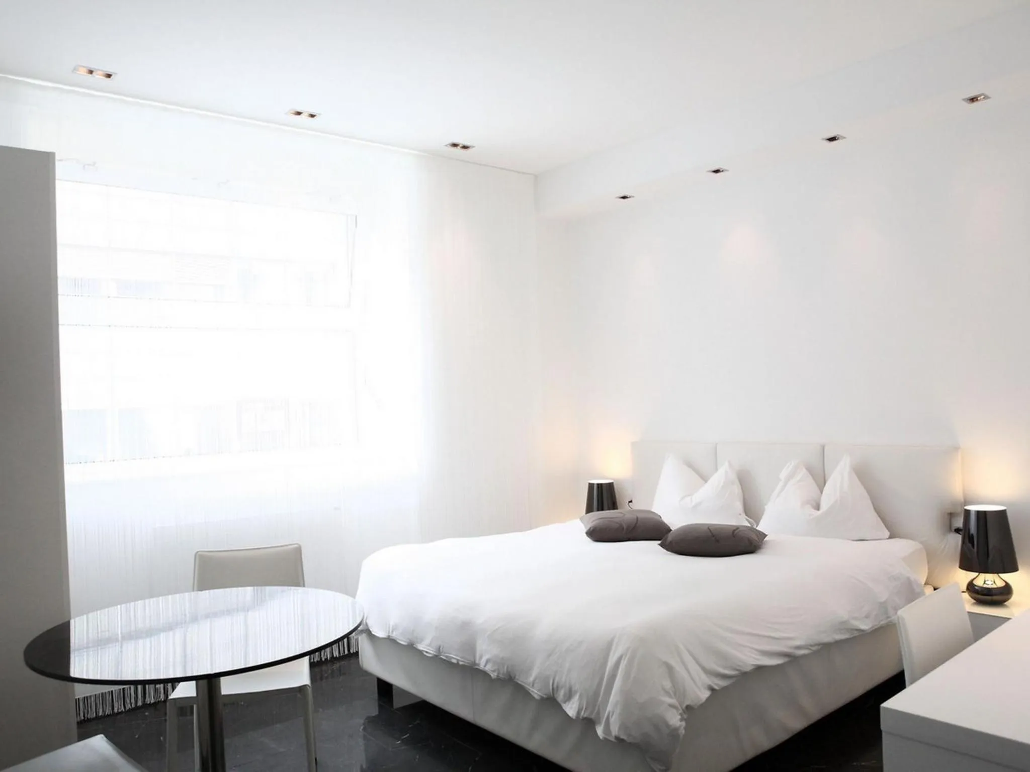 Bedroom, Bed in VISIONAPARTMENTS Cramerstrasse 2-6 - contactless check-in