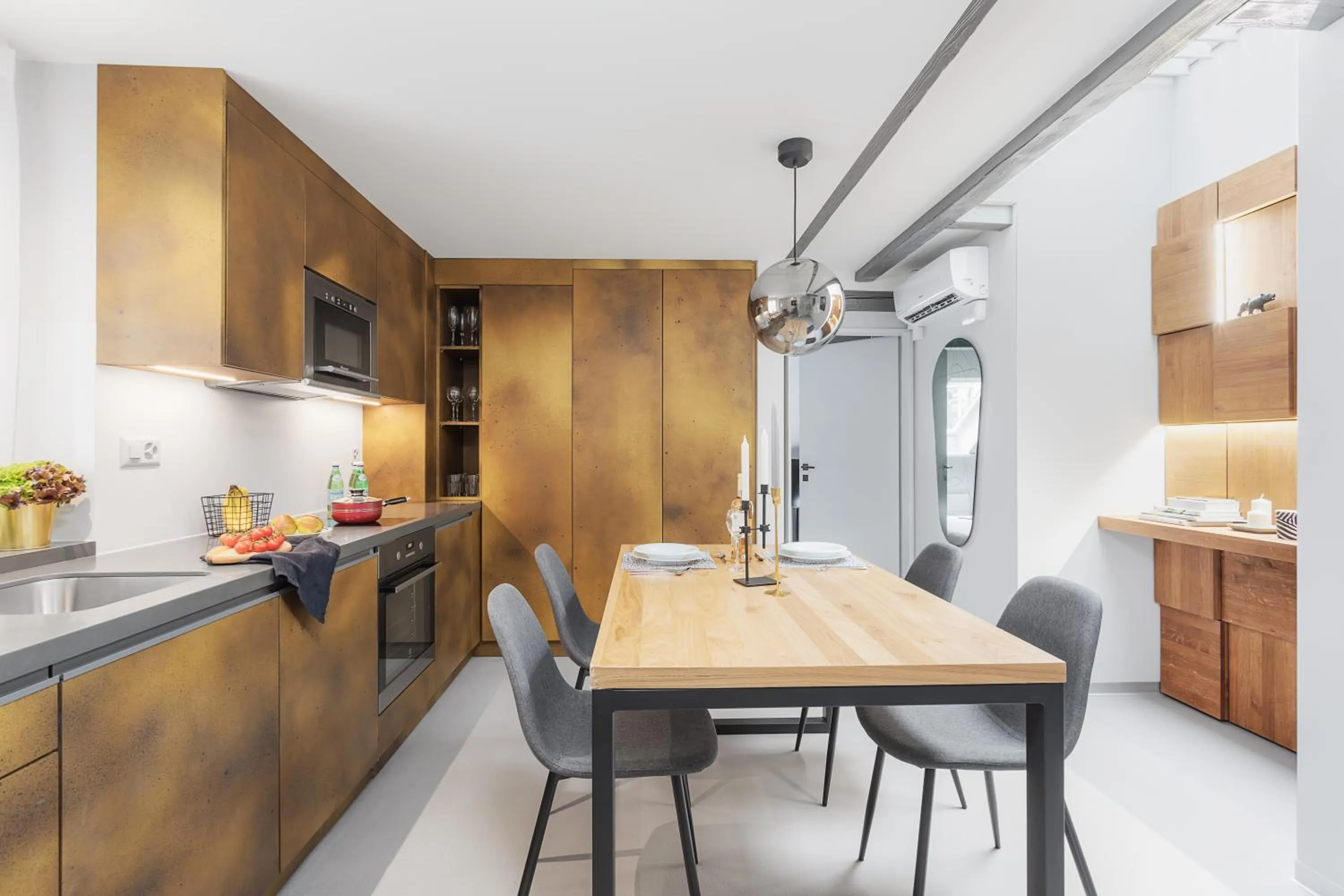 Kitchen or kitchenette in VISIONAPARTMENTS Cramerstrasse 2-6 - contactless check-in