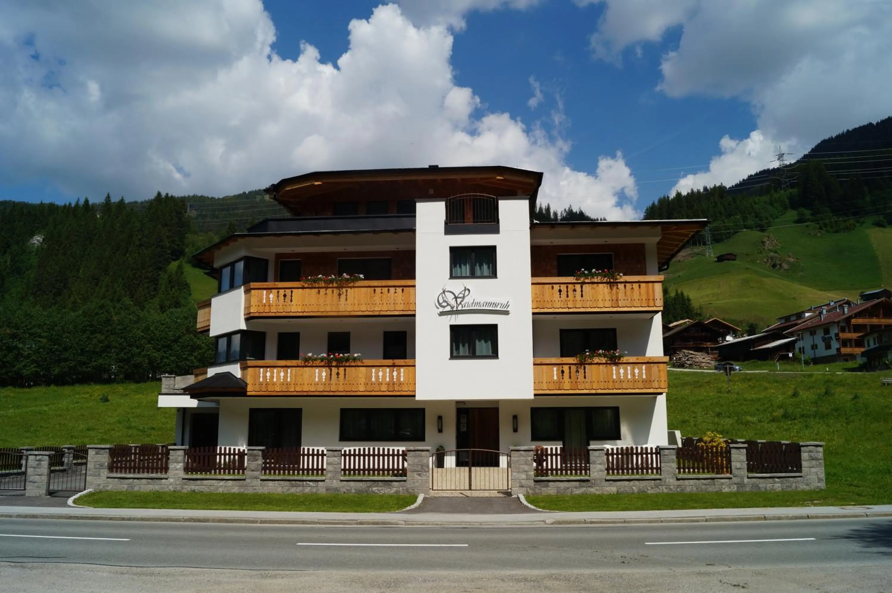 Property building in Waidmannsruh Appartements