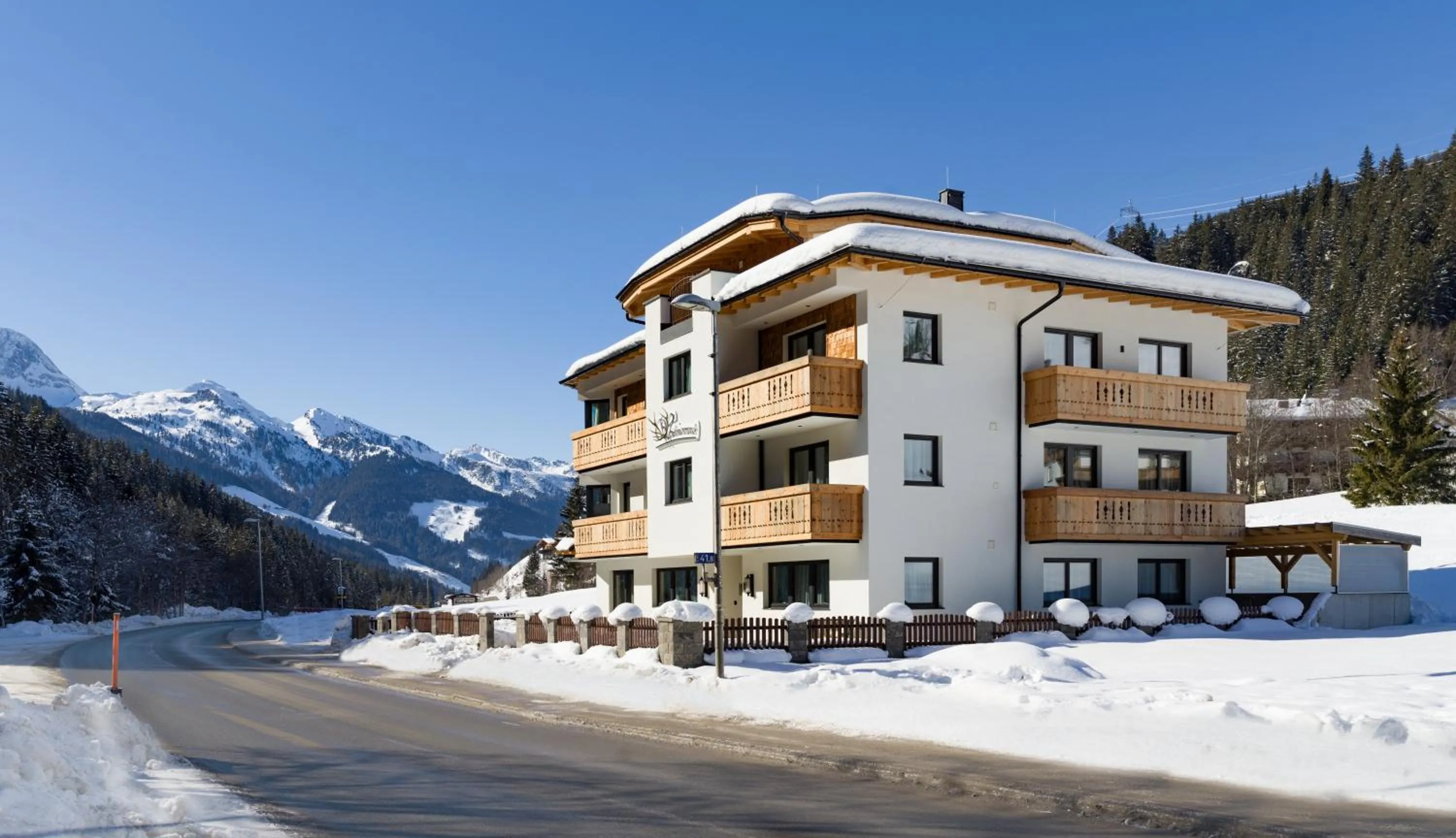 Property building in Waidmannsruh Appartements