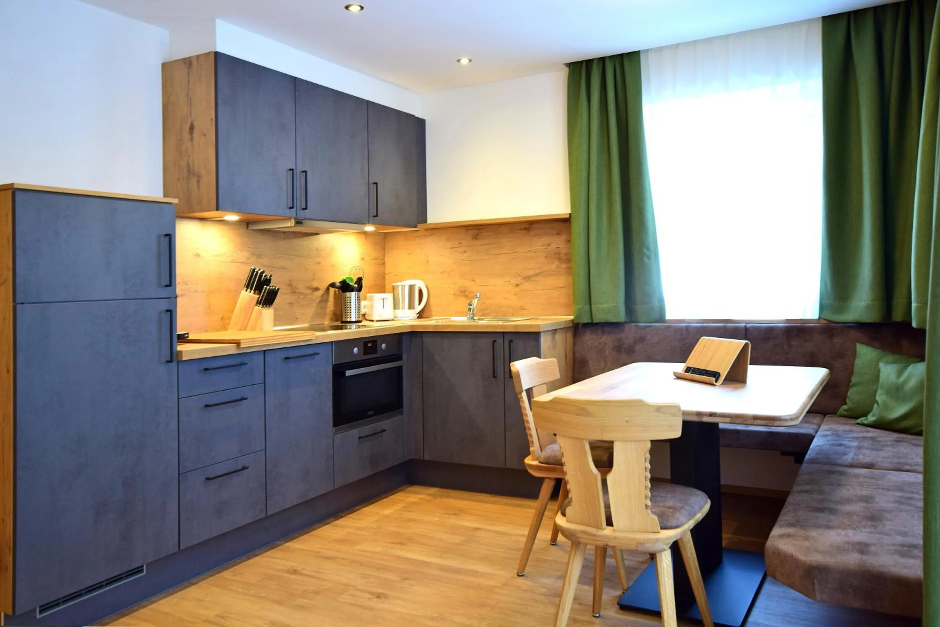 Kitchen or kitchenette in Waidmannsruh Appartements