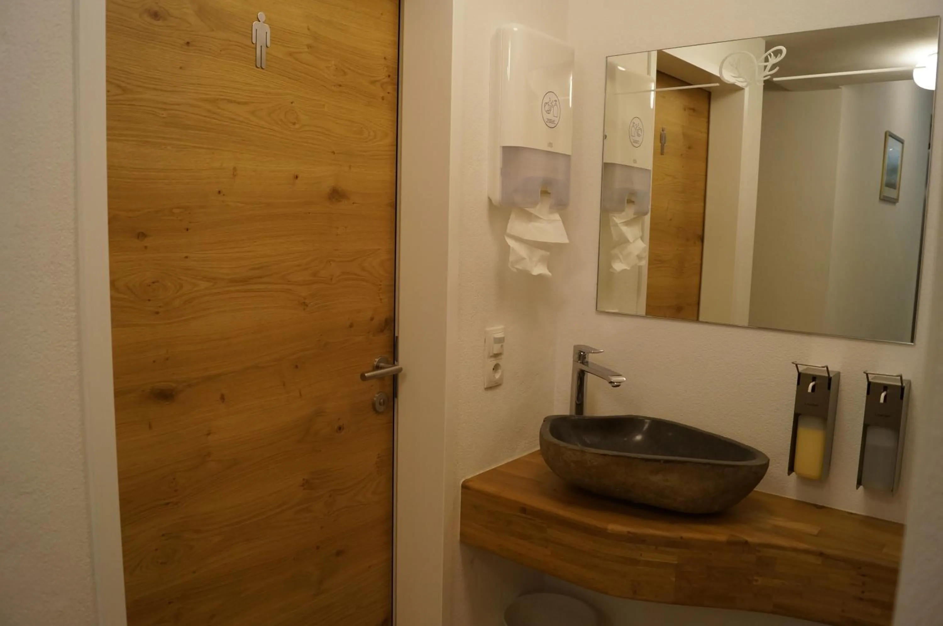 Toilet in Waidmannsruh Appartements