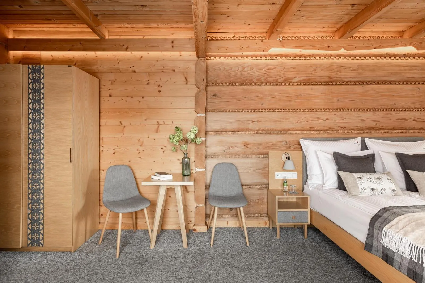 Bedroom, Bed in Willa Malinowa