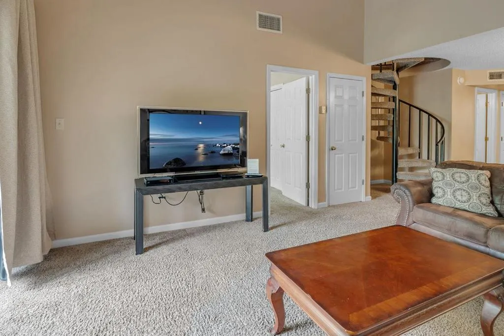 Property building in Park Place Condos