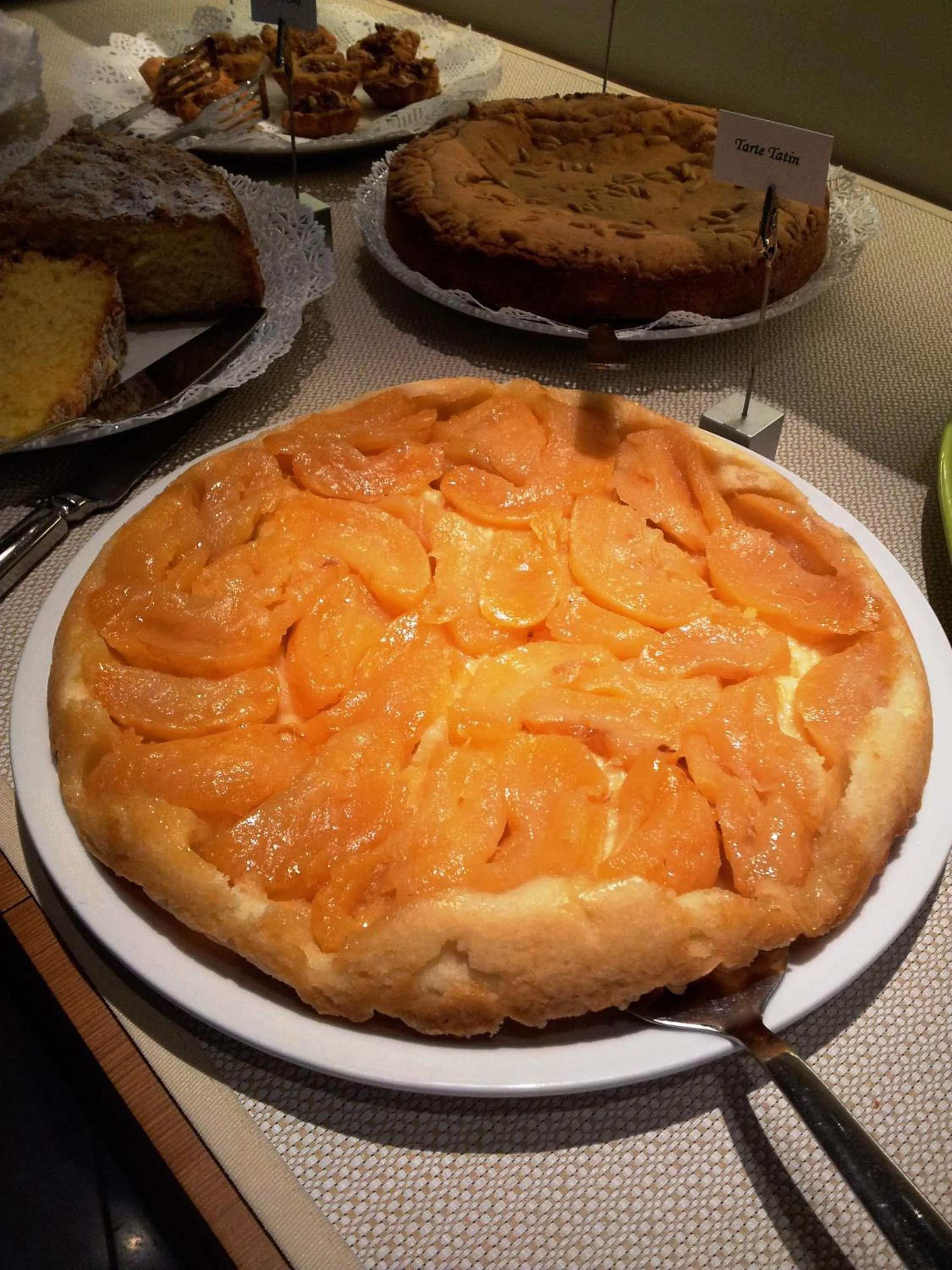 Food in Aromi Piccolo Hotel