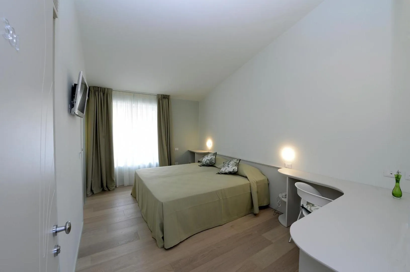 Bedroom, Bed in Aromi Piccolo Hotel