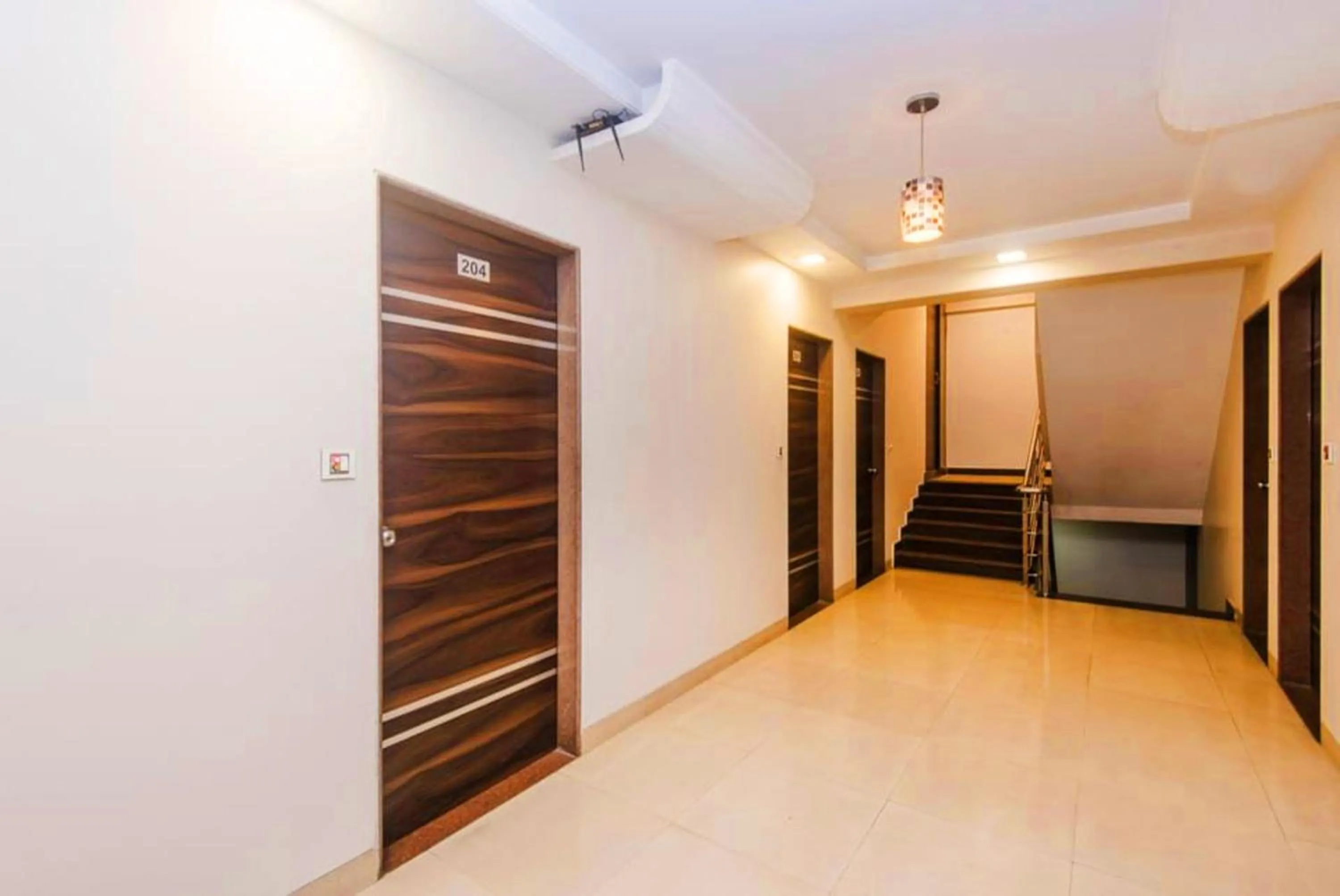 Lobby or reception in Hotel New Elite Inn - Near MIDC Turbhe Navi Mumbai