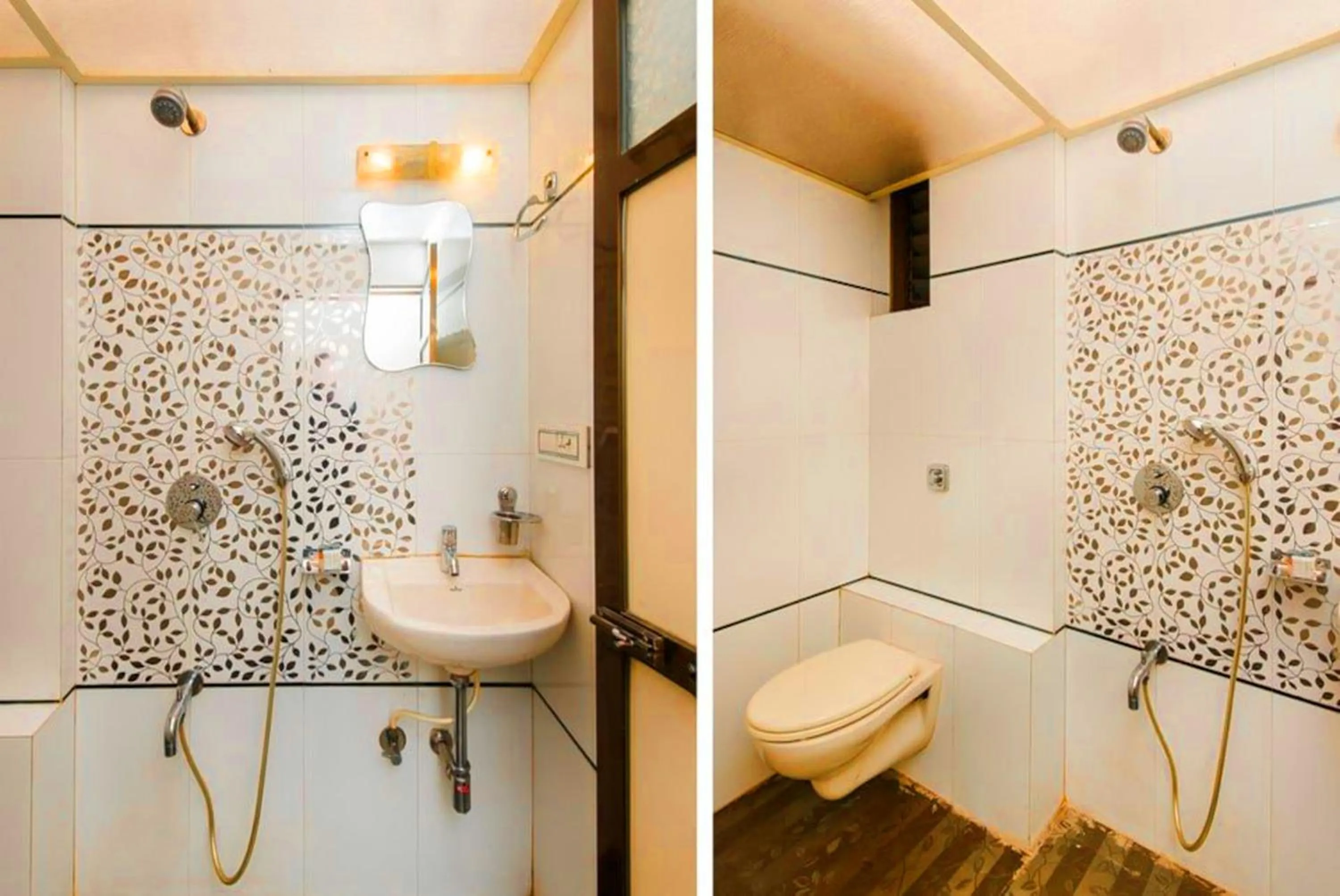 Toilet in Hotel New Elite Inn - Near MIDC Turbhe Navi Mumbai