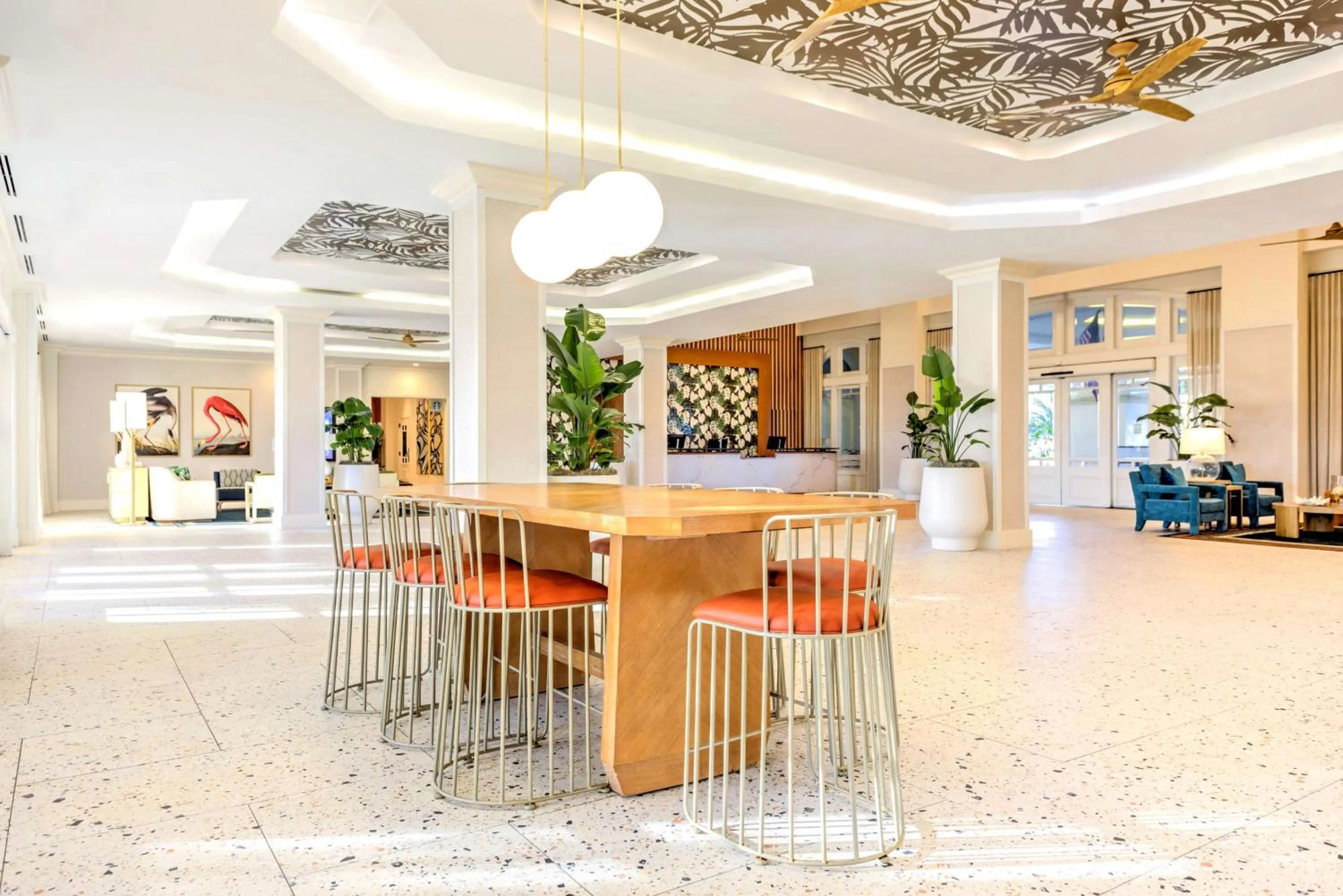 Lobby or reception in Embassy Suites by Hilton Deerfield Beach Resort & Spa