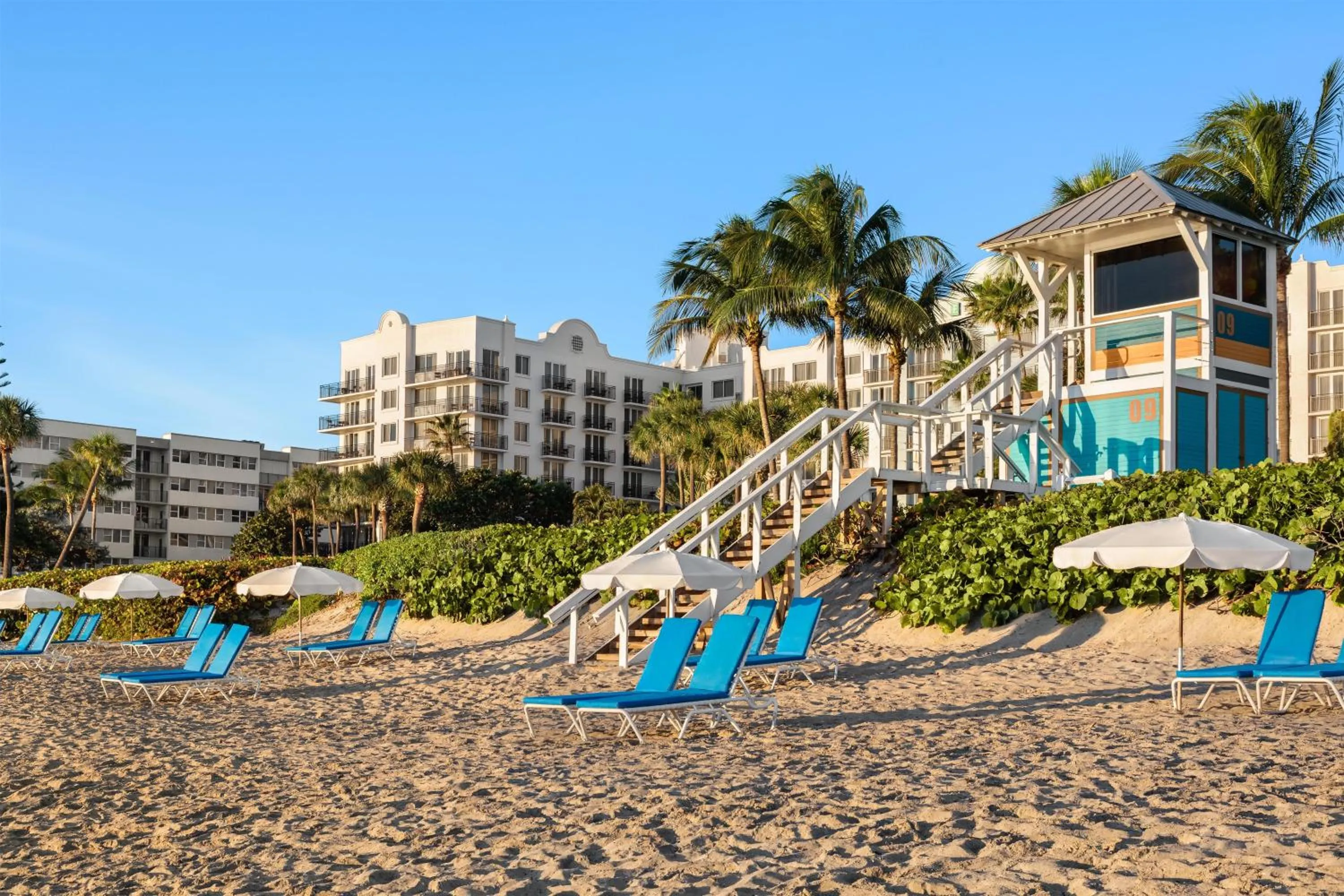 Beach in Embassy Suites by Hilton Deerfield Beach Resort & Spa