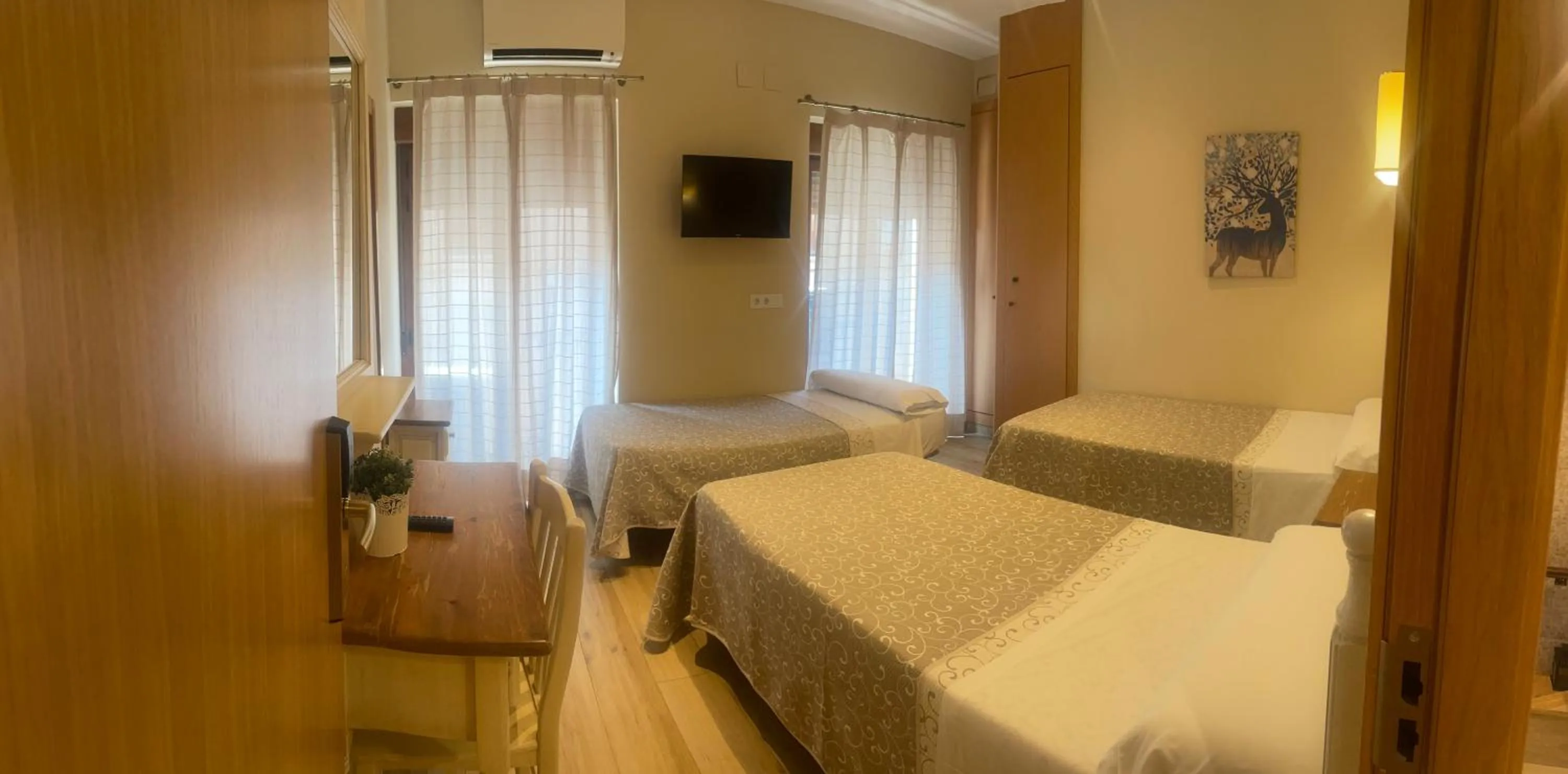 Bed in Trípolis Toledo