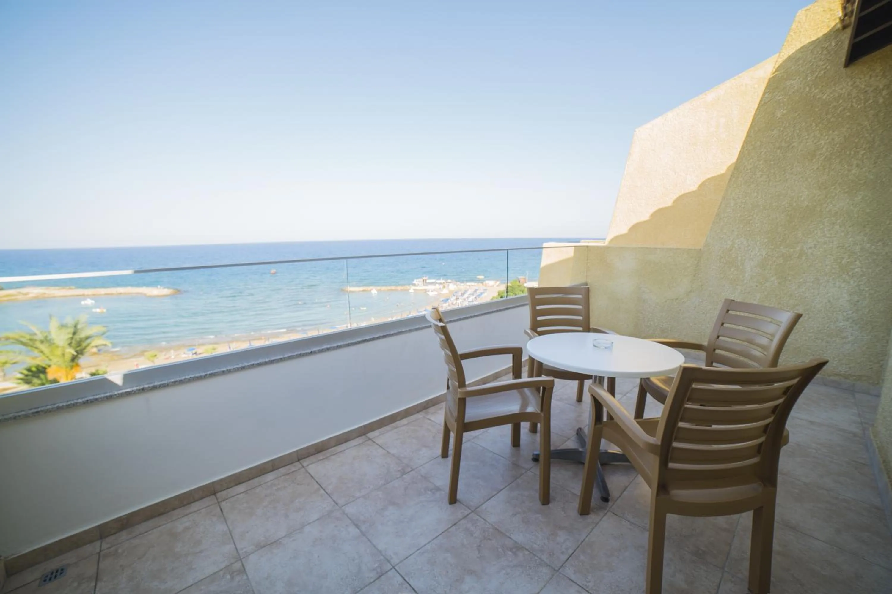 Balcony/Terrace in MyroAndrou Beach Hotel Apartments