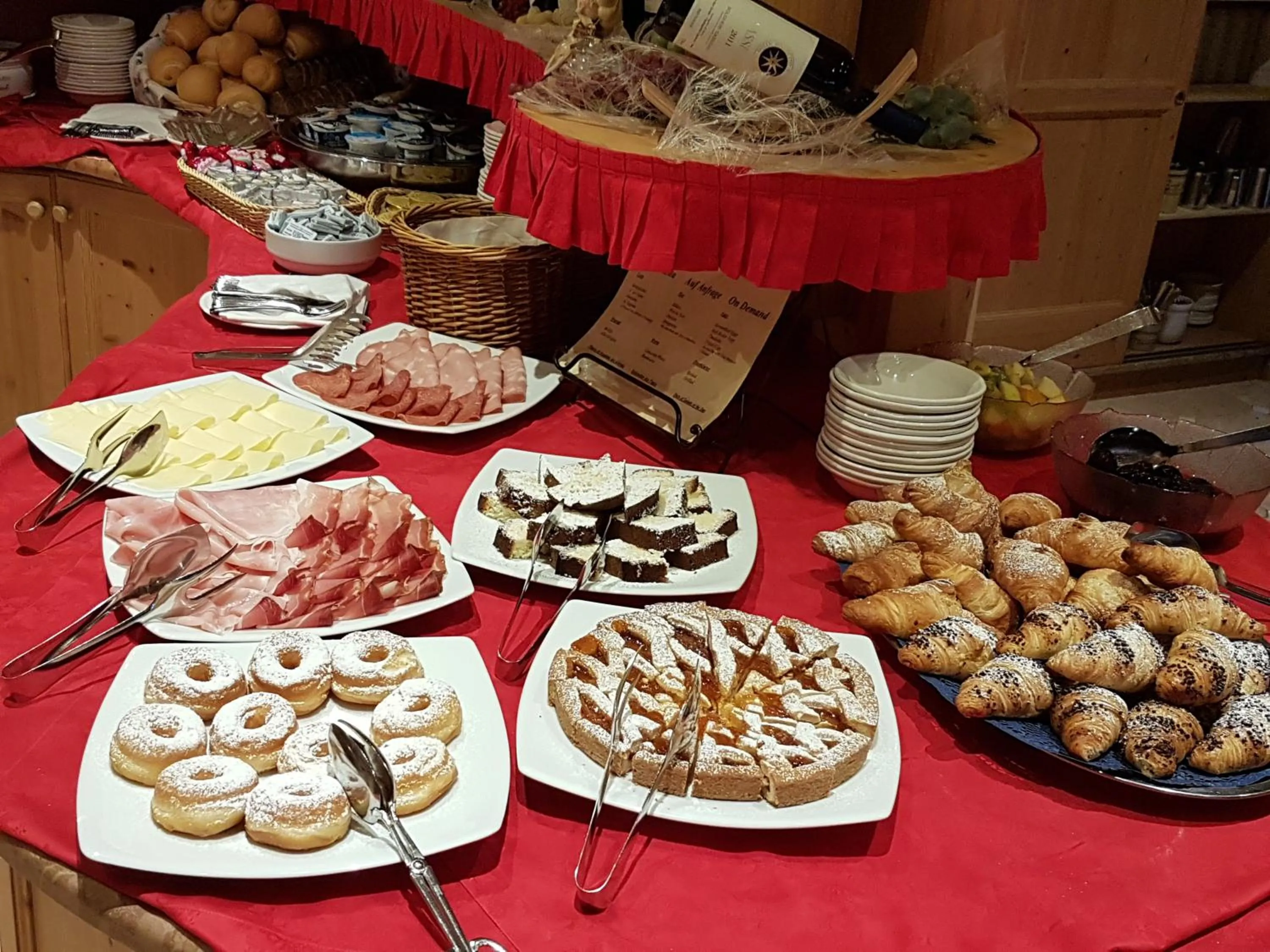 Breakfast in Hotel Barance