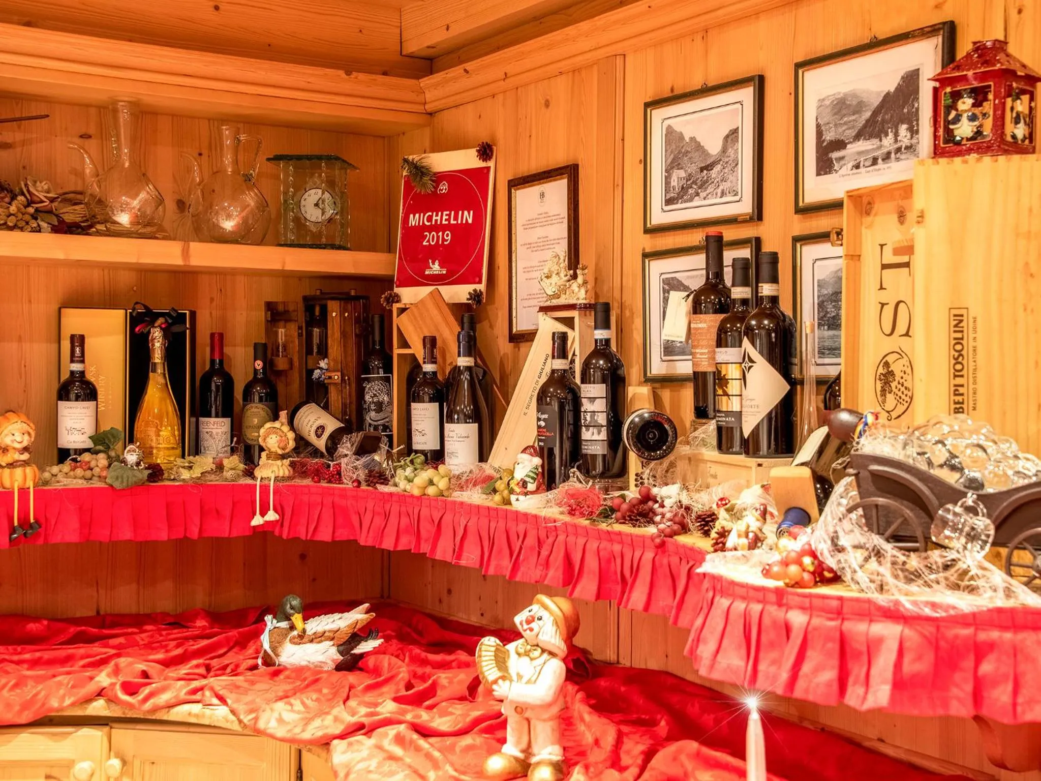 Restaurant/places to eat in Hotel Barance