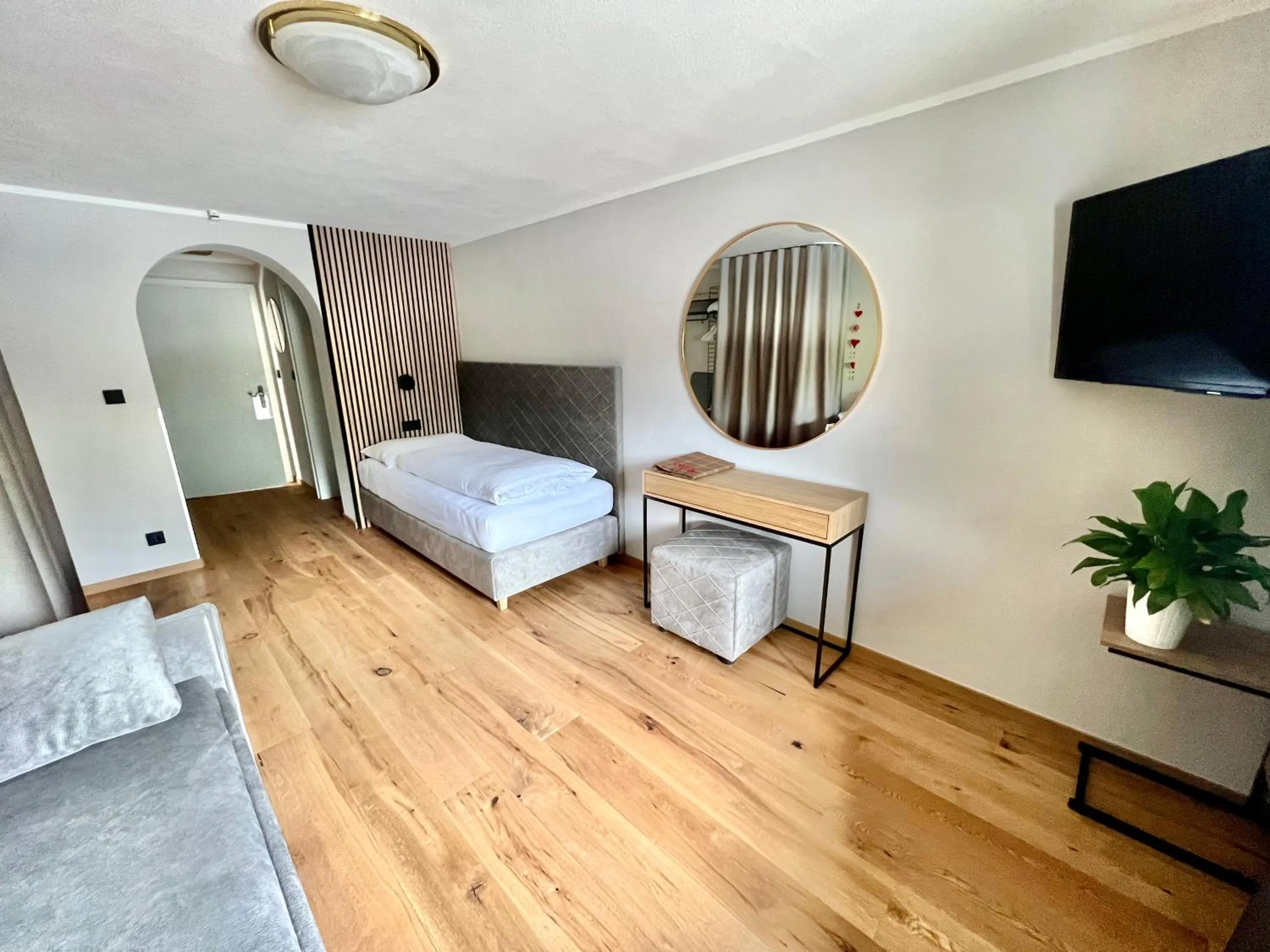 Bed in Haus Schrofenstein