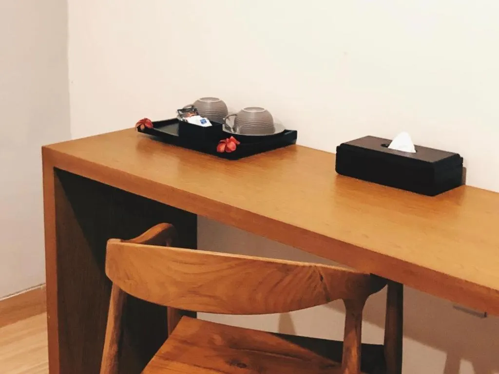 hair dresser in Perissos Echo Beach