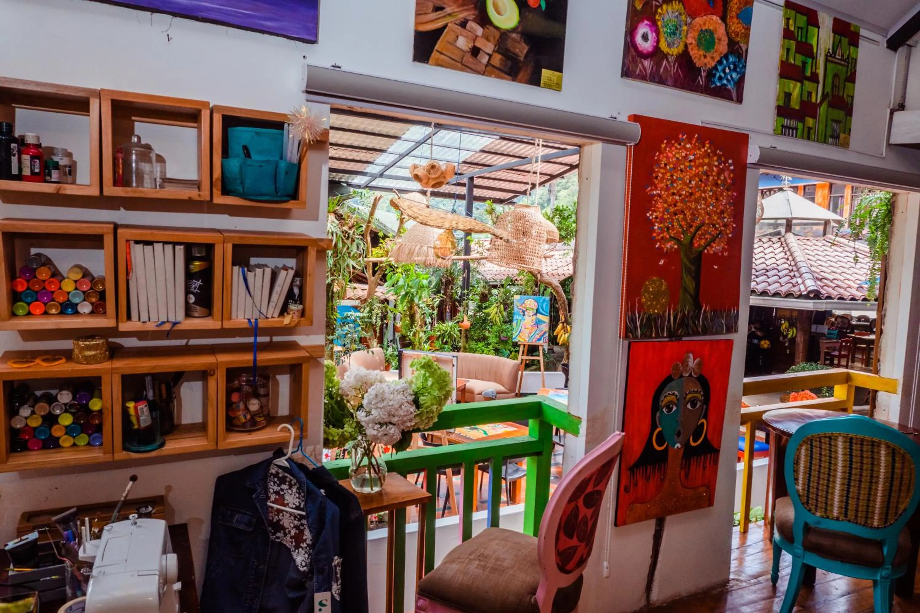 Restaurant/places to eat in Spa Hosteria Miramelindo