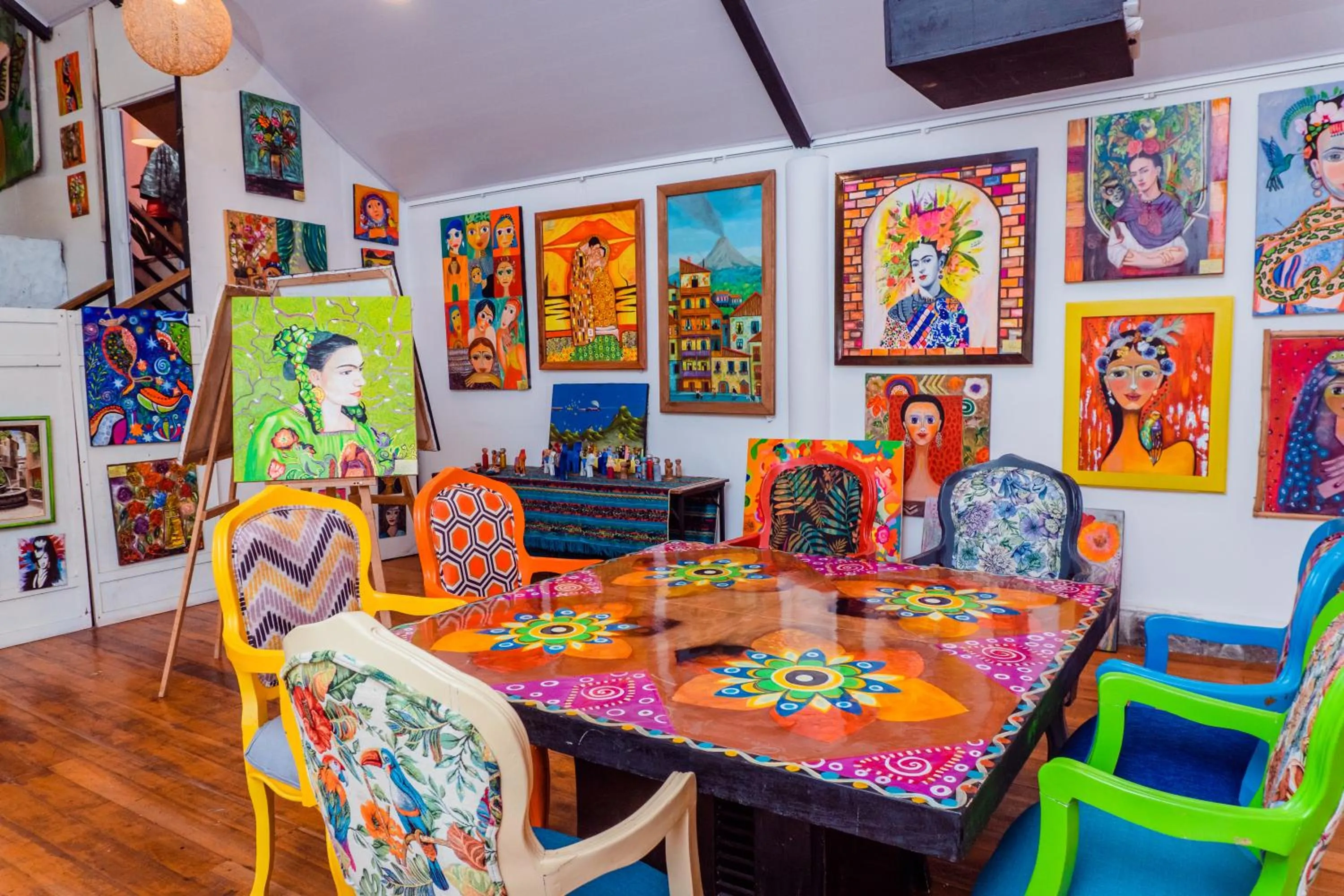 Restaurant/places to eat in Spa Hosteria Miramelindo