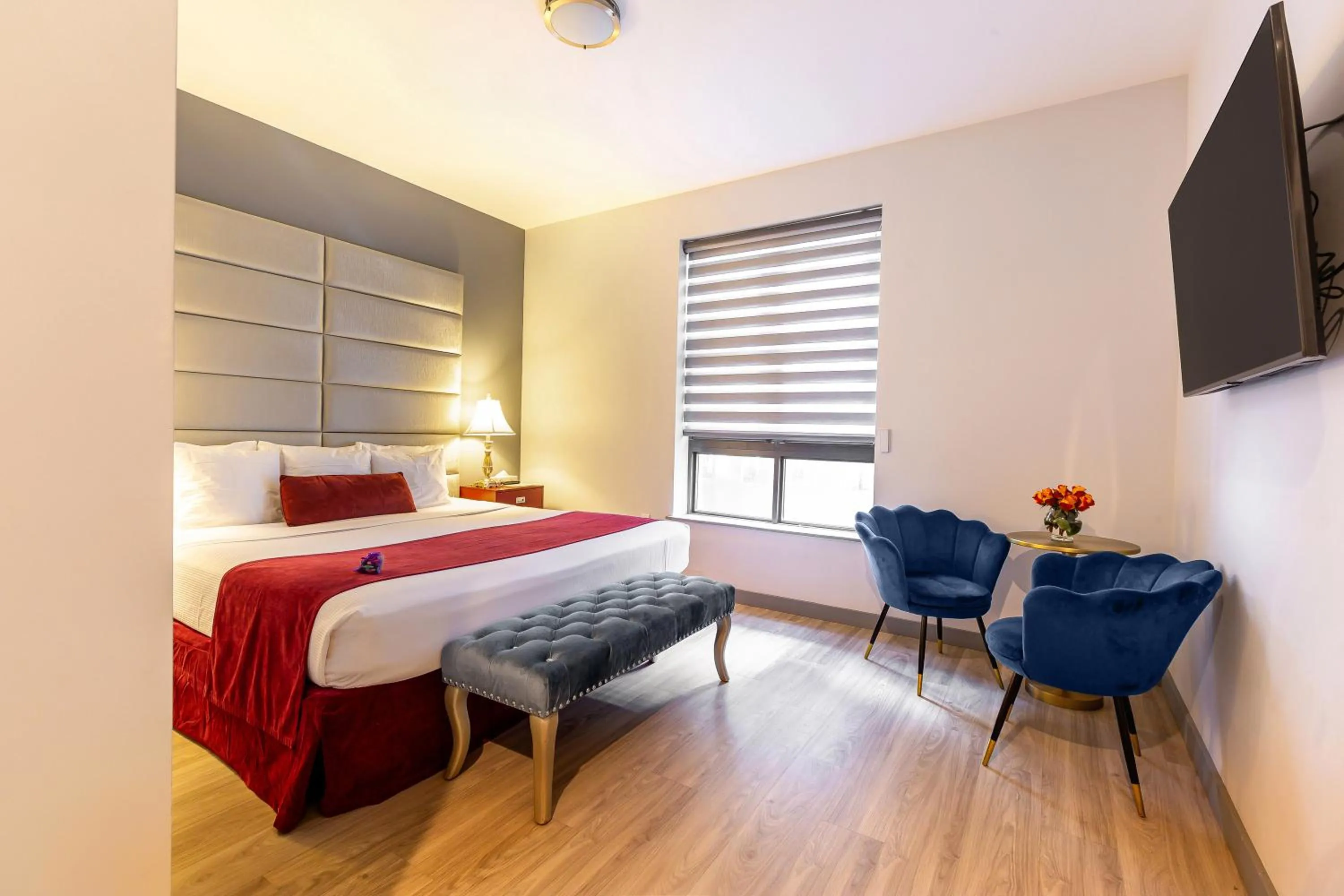 Bed in Hotel St. James