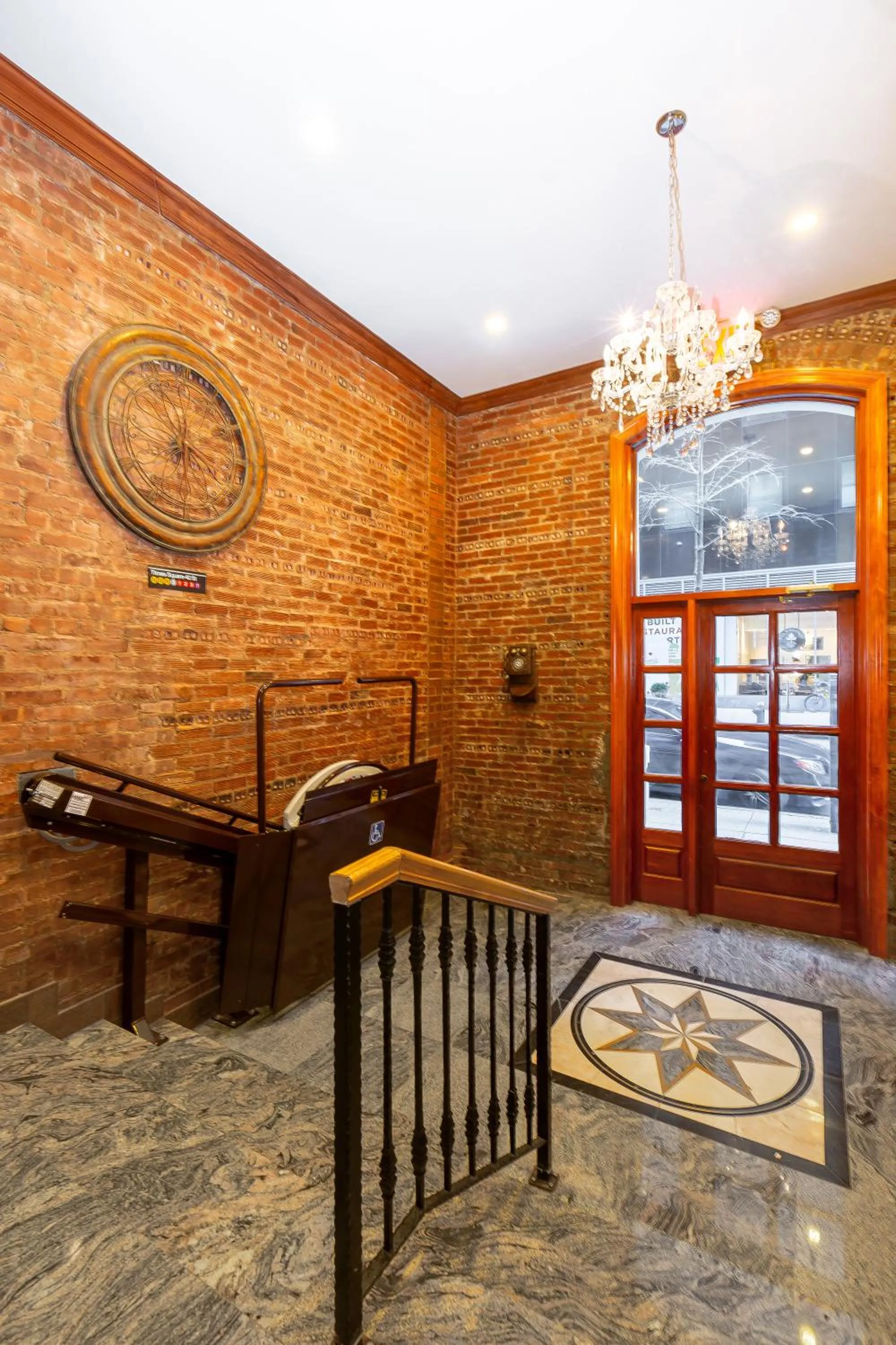 Facade/entrance in Hotel St. James