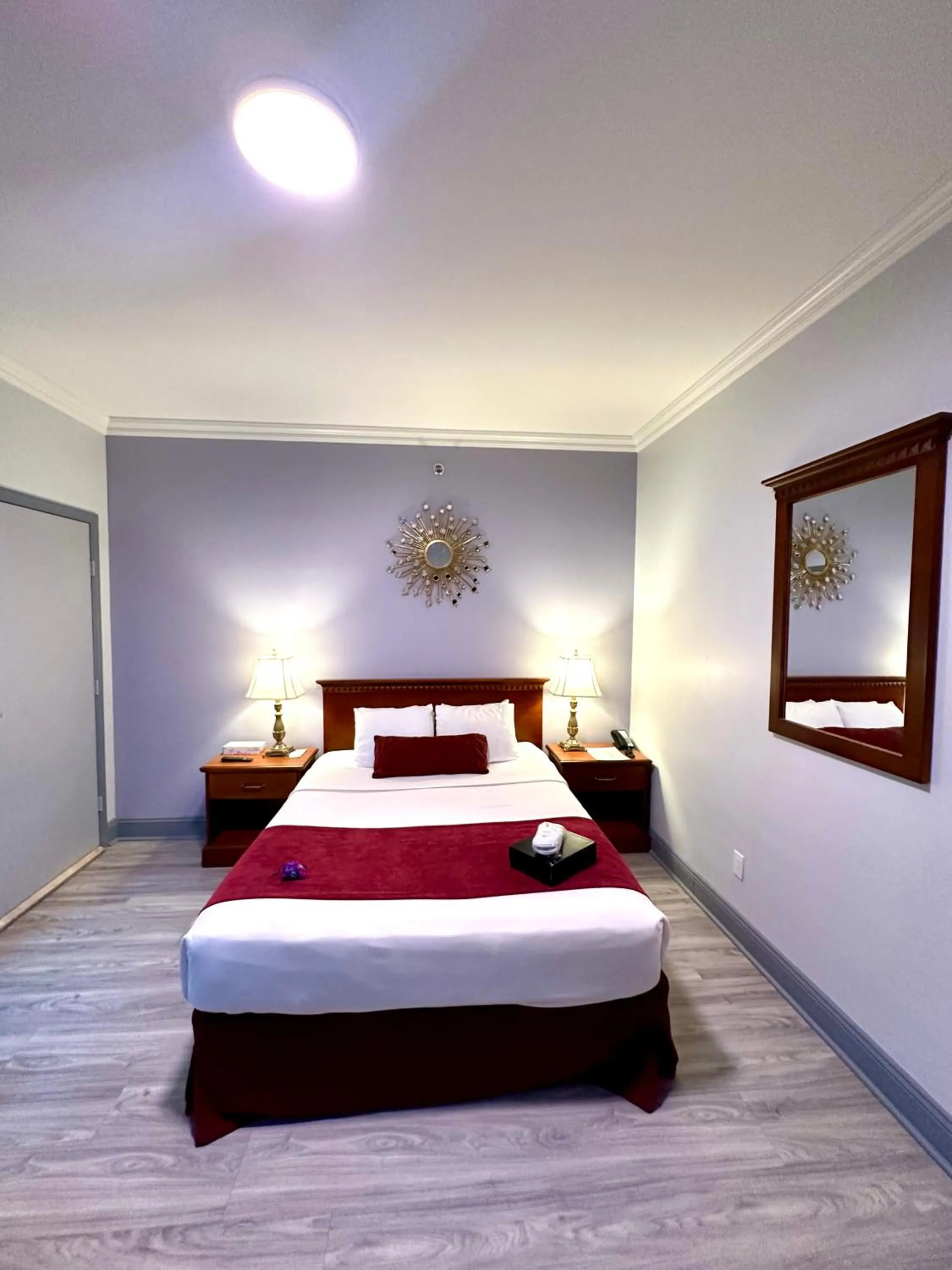 Bed in Hotel St. James