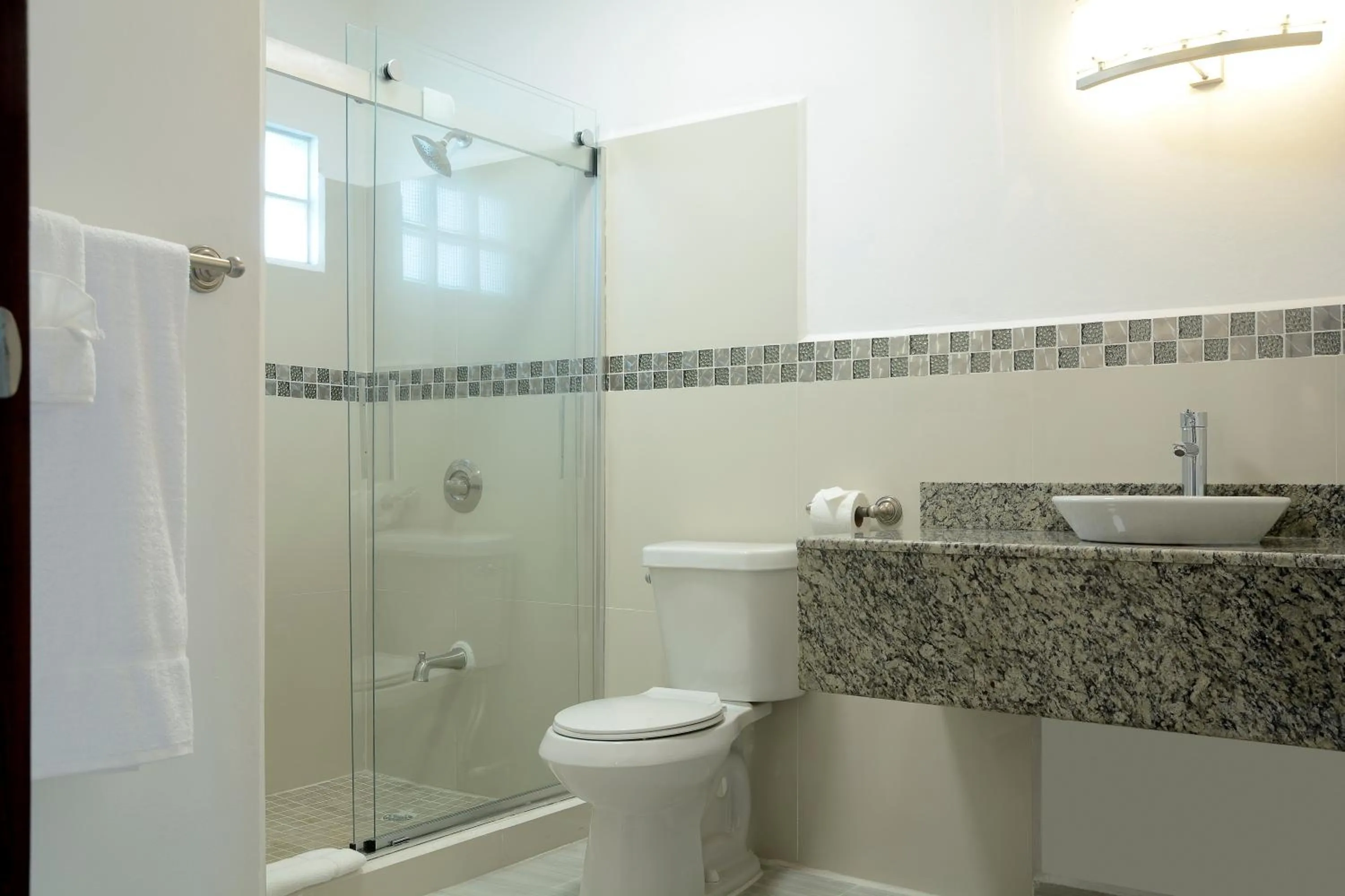 Other in Parrot Cove Lodge