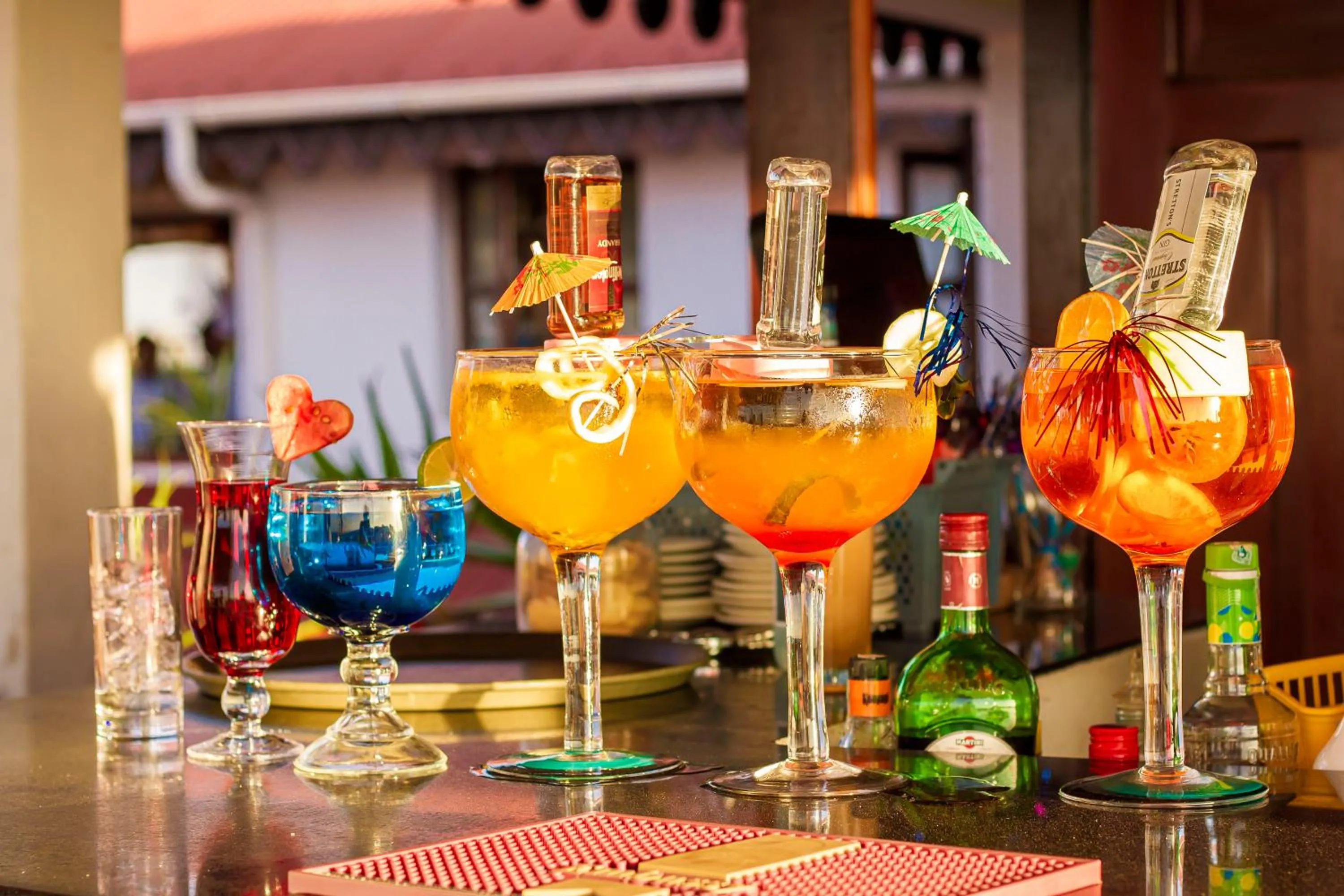 Food and drinks in Maru Maru Hotel