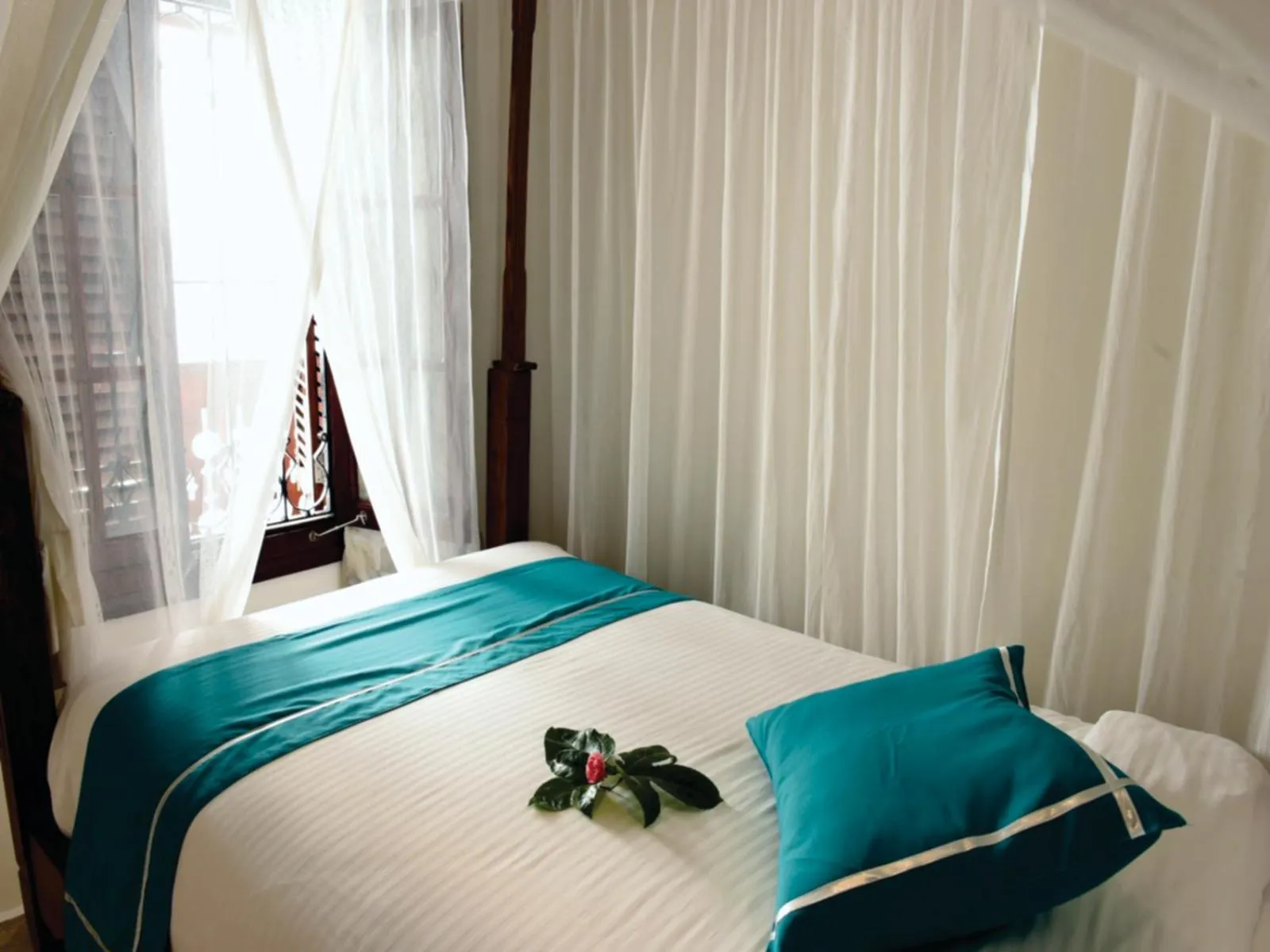 Bed in Maru Maru Hotel