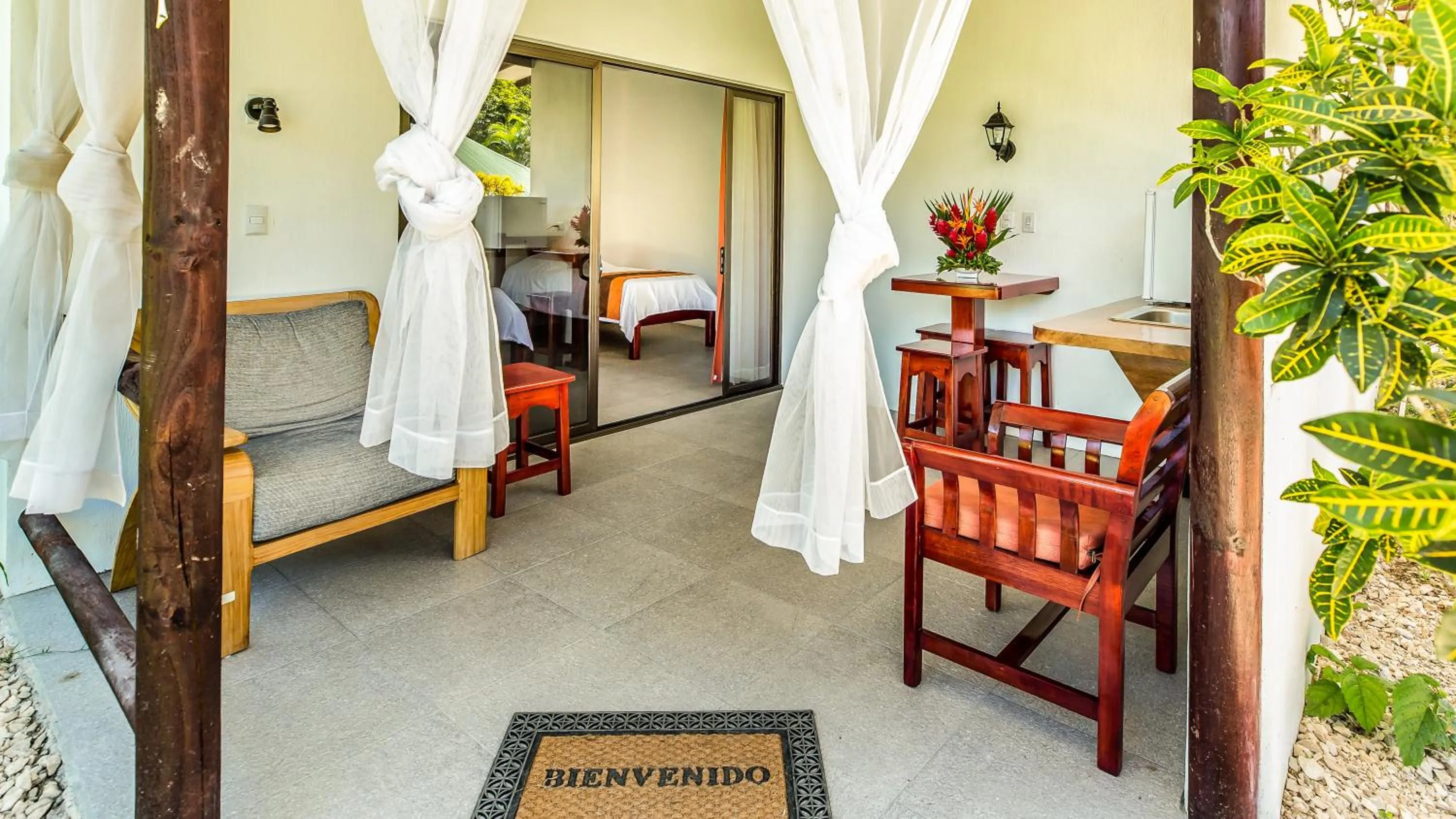 Patio in Hotel Villas Rio Mar