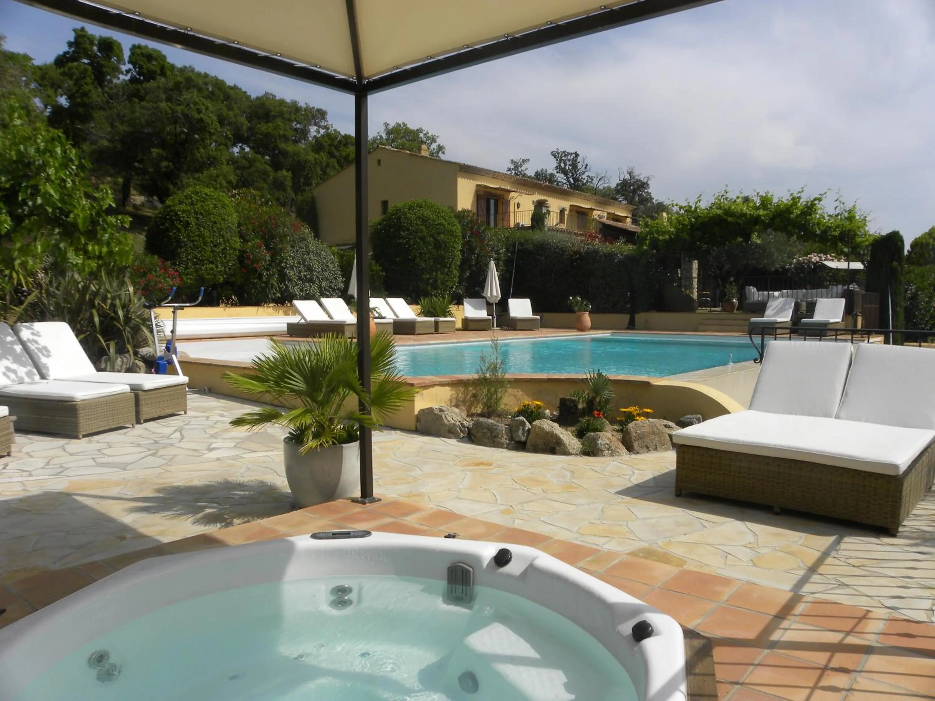 Hot Tub in La Bergerie